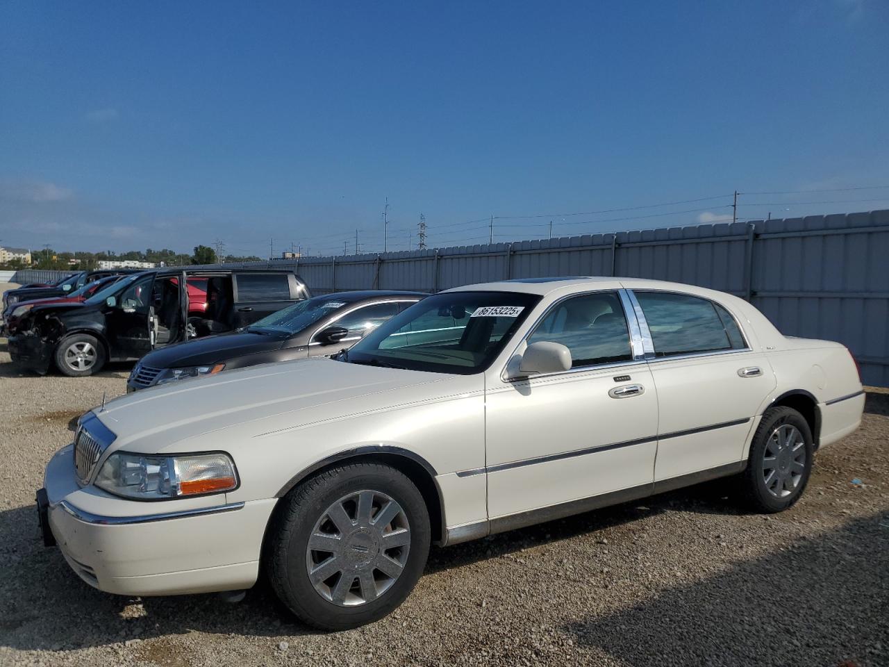 1LNHM83V97Y601993