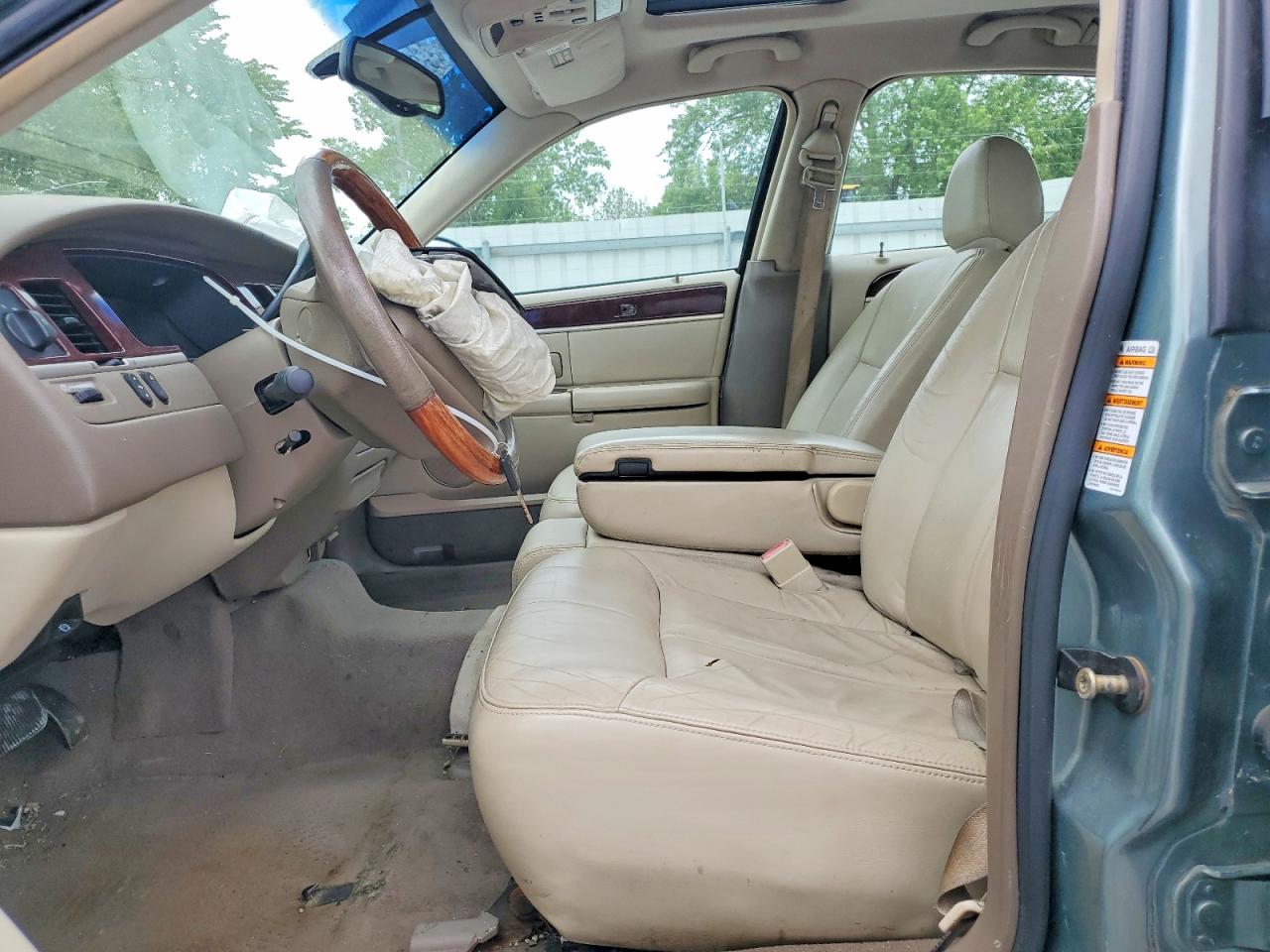 2004 Lincoln Town Car Ultimate Turquoise vin: 1LNHM83W34Y657366