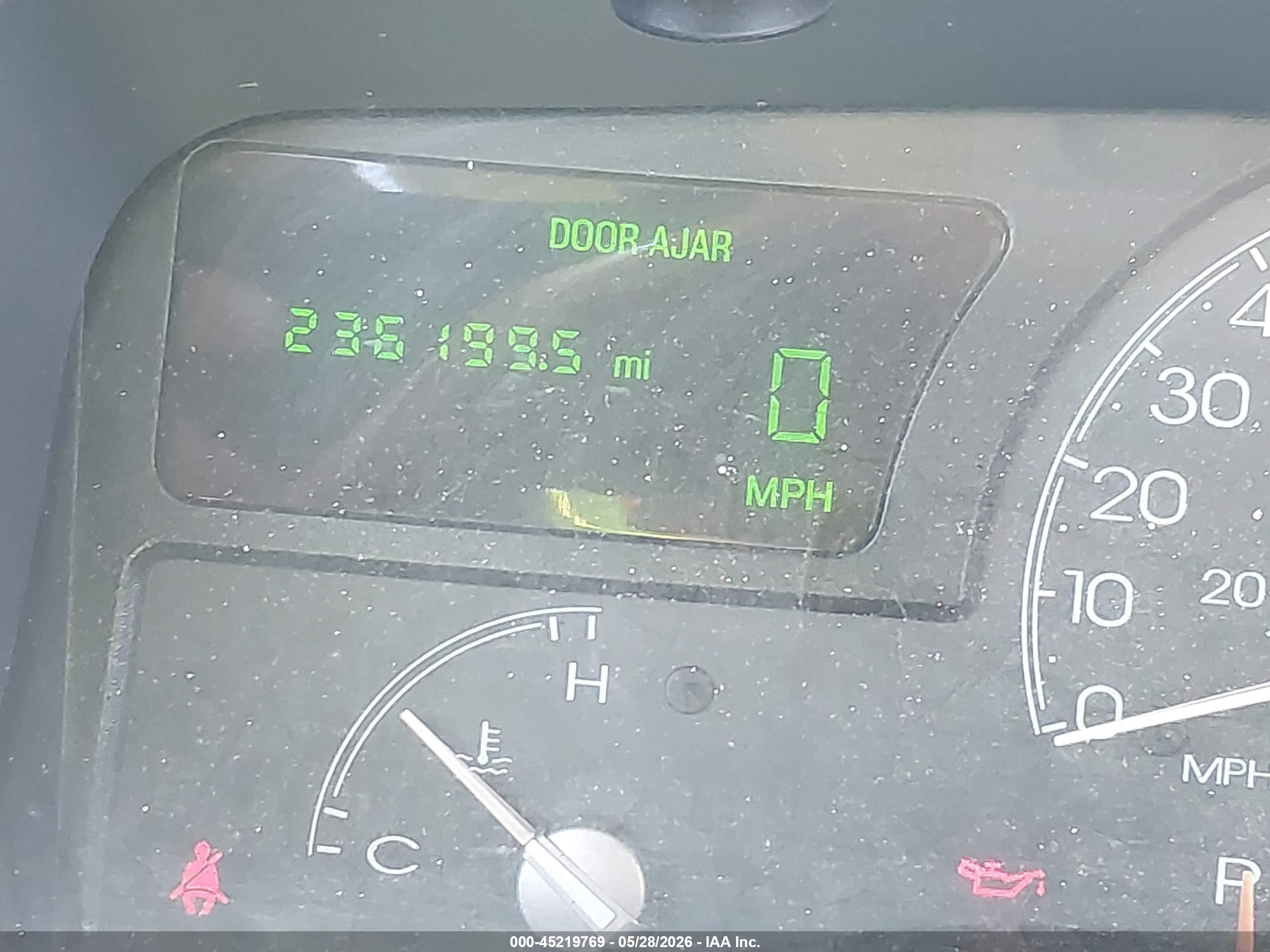 2004 Lincoln Town Car Ultimate Черный vin: 1LNHM83W74Y601821