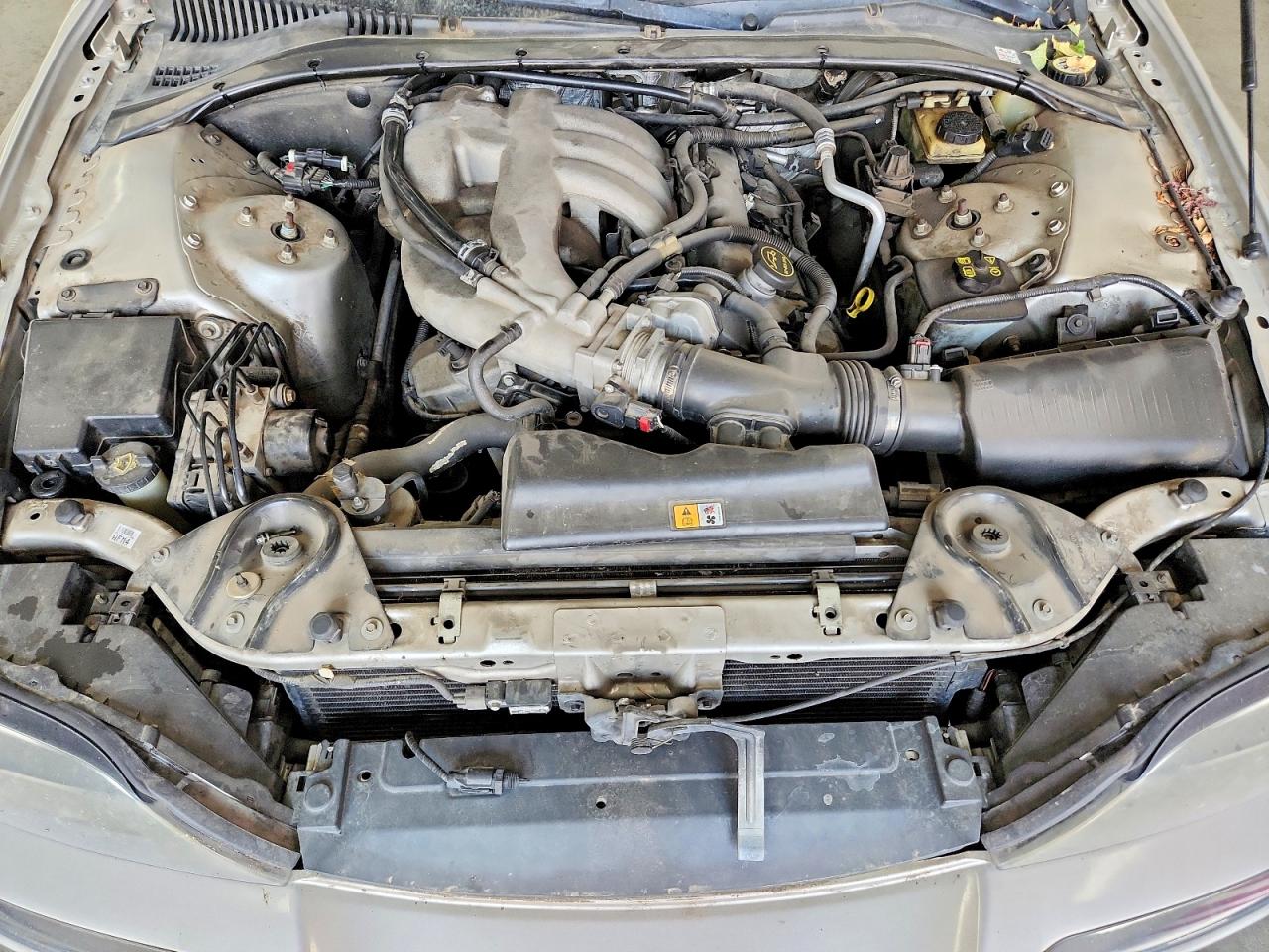 2005 Lincoln Ls Серебряный vin: 1LNHM86S05Y641975