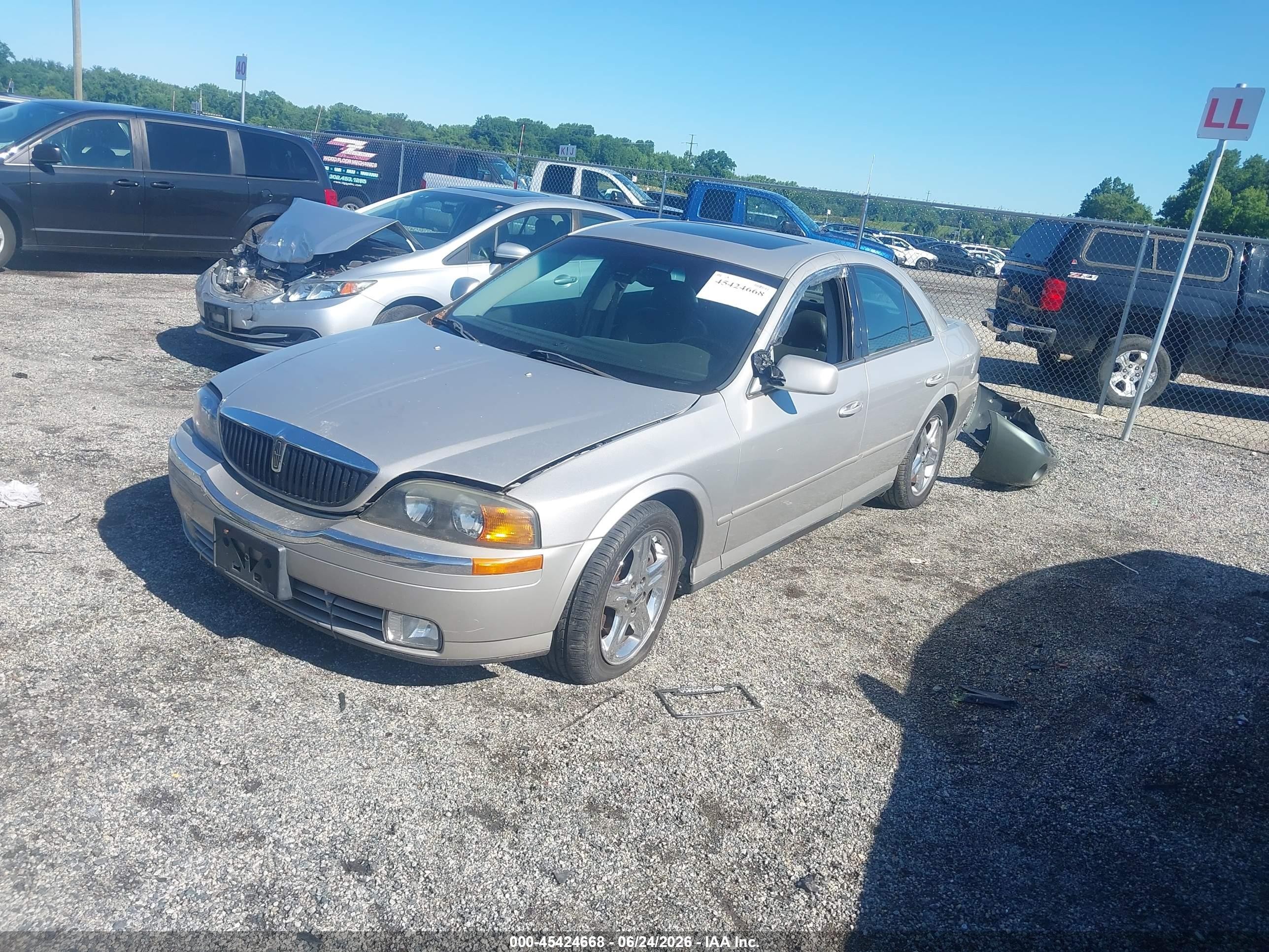 2002 Lincoln Ls   Silver vin: 1LNHM86S12Y699234