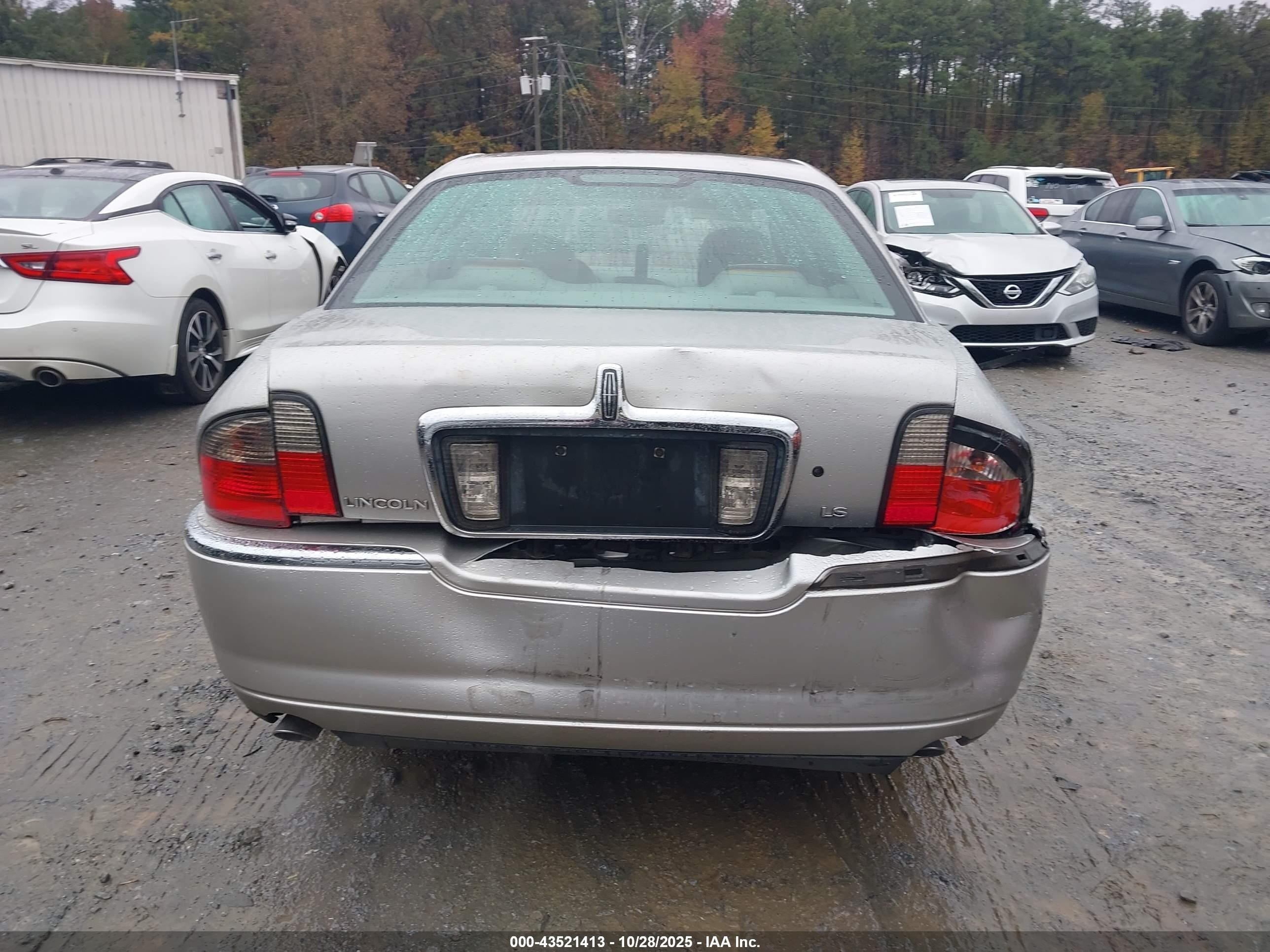2003 Lincoln Ls V6 Серебряный vin: 1LNHM86S23Y706242