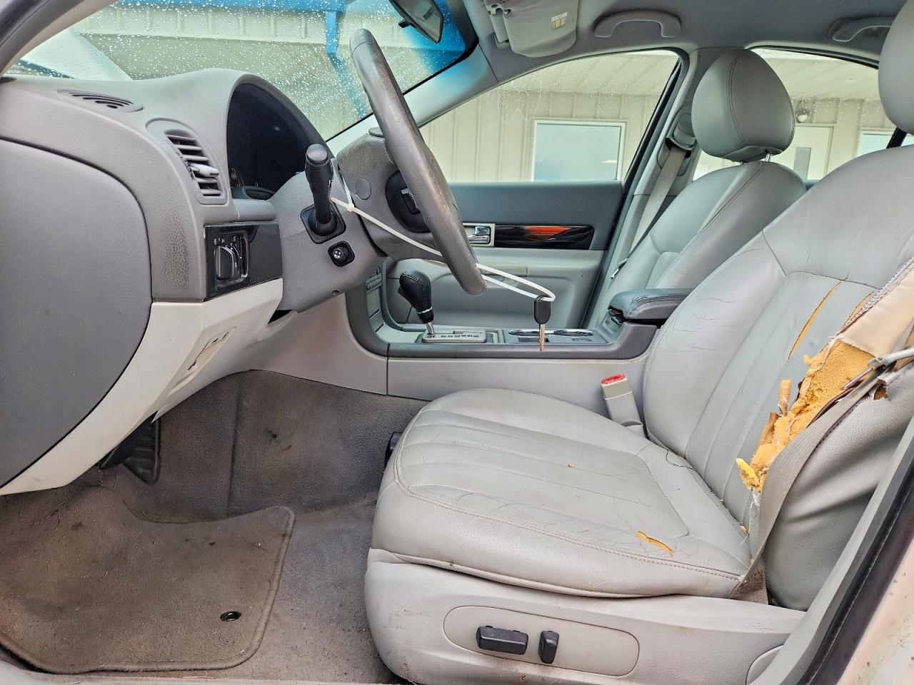 2005 Lincoln Ls White vin: 1LNHM86S35Y600885