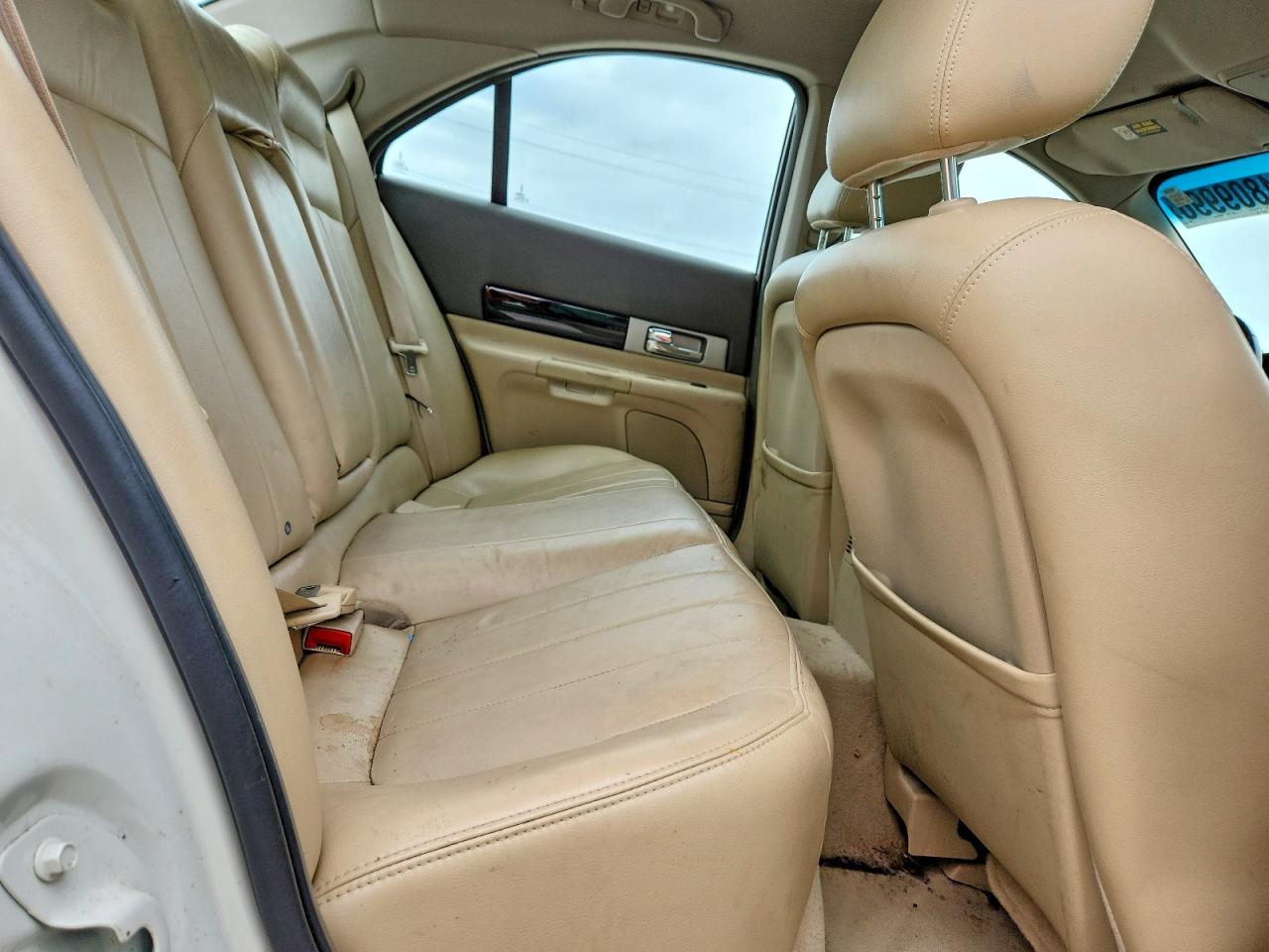 2005 Lincoln Ls White vin: 1LNHM86S35Y632056