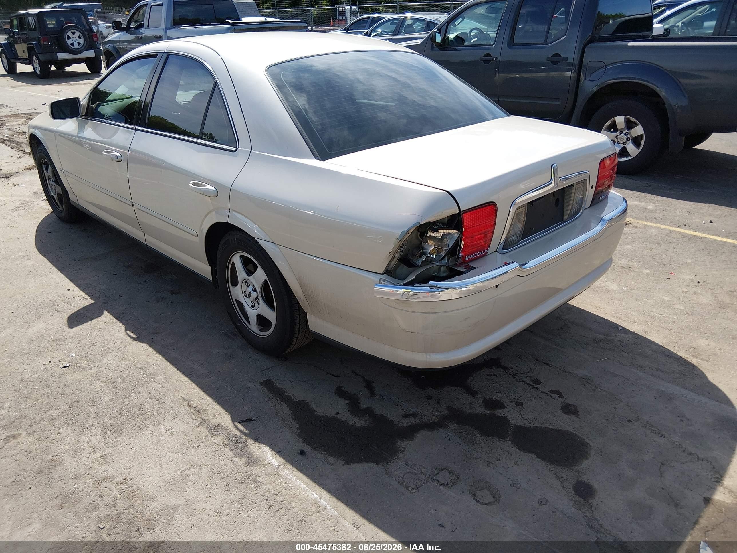 2000 Lincoln Ls V6 Auto/v6 Manual Gold vin: 1LNHM86S3YY795651