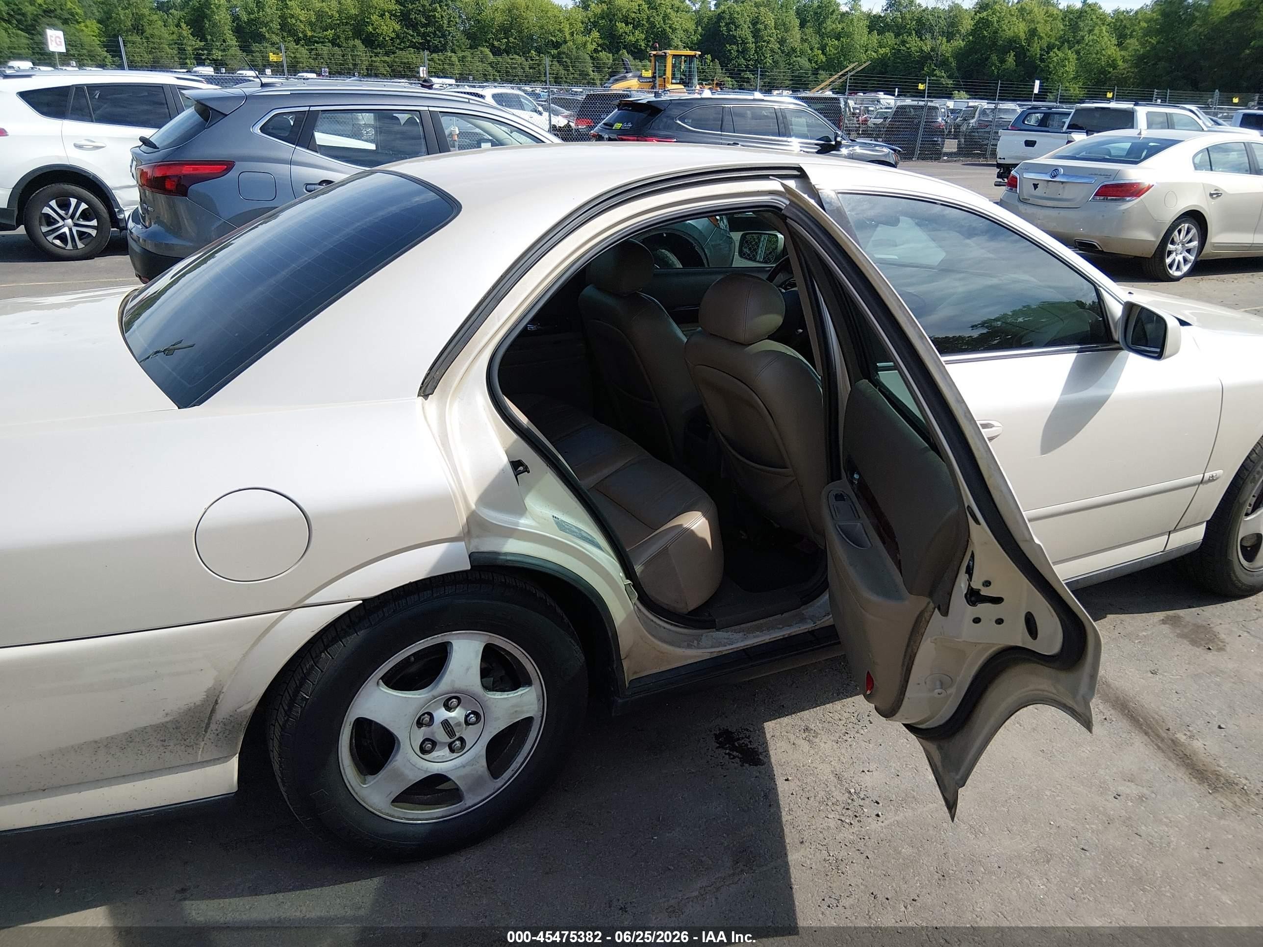 2000 Lincoln Ls V6 Auto/v6 Manual Gold vin: 1LNHM86S3YY795651