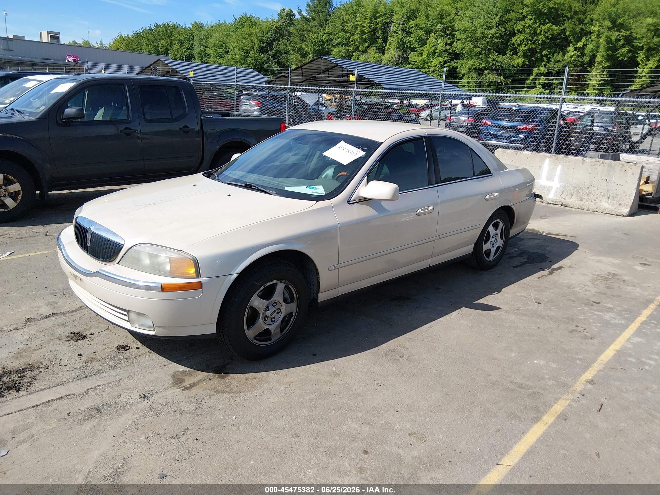 2000 Lincoln Ls V6 Auto/v6 Manual Gold vin: 1LNHM86S3YY795651