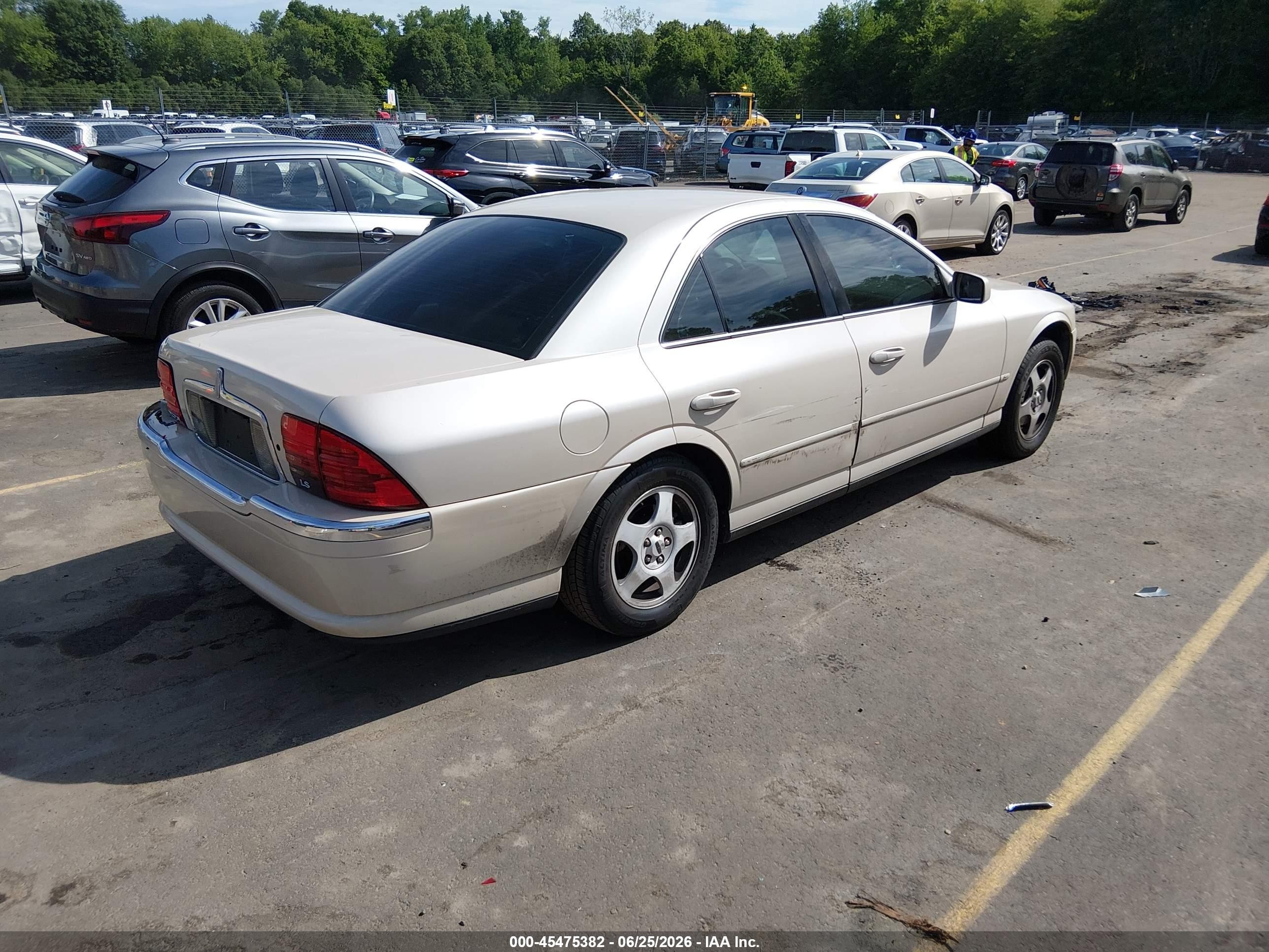 2000 Lincoln Ls V6 Auto/v6 Manual Gold vin: 1LNHM86S3YY795651