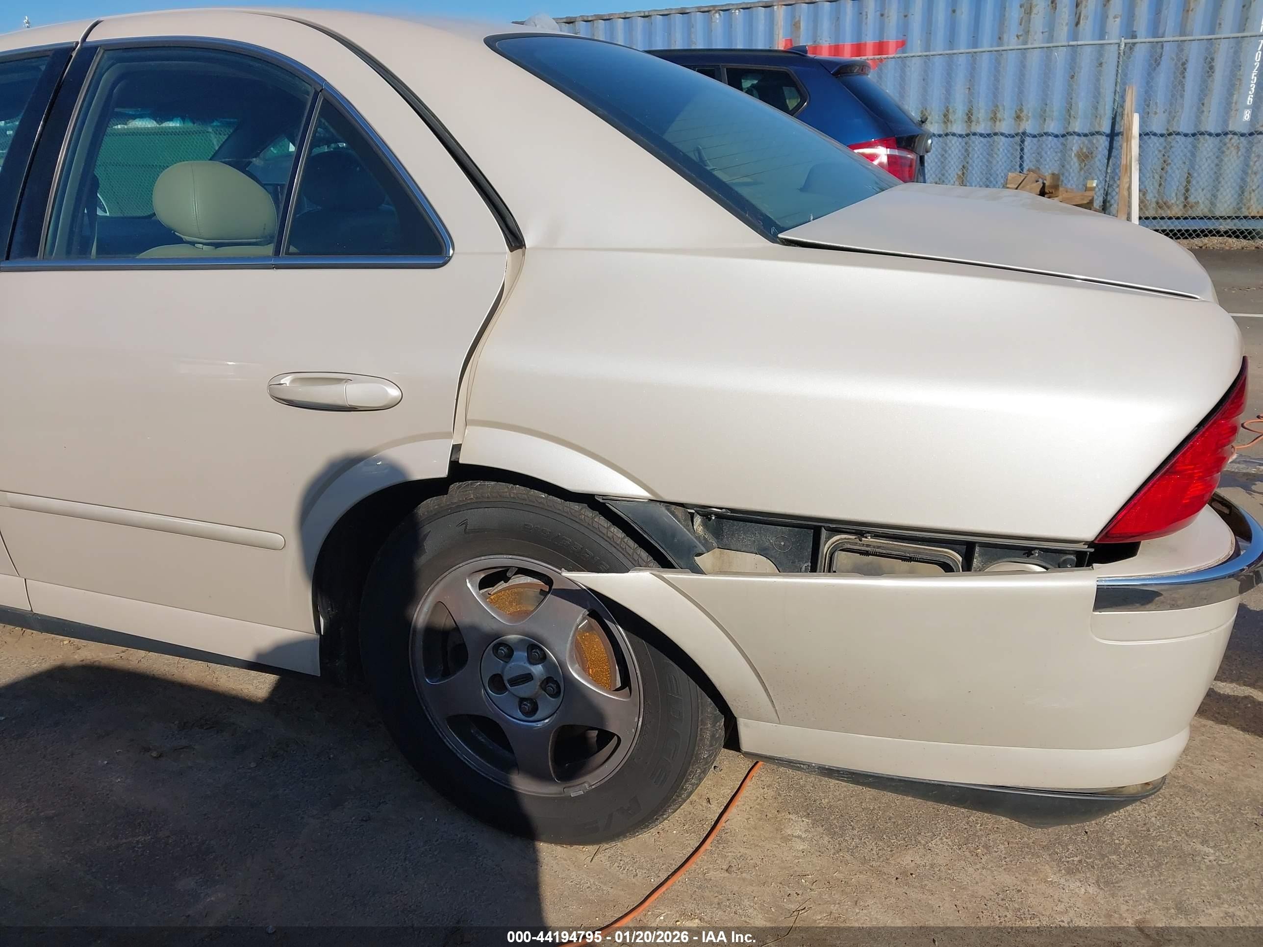 2001 Lincoln Ls V6 Auto/v6 Manual Beige vin: 1LNHM86S41Y730913
