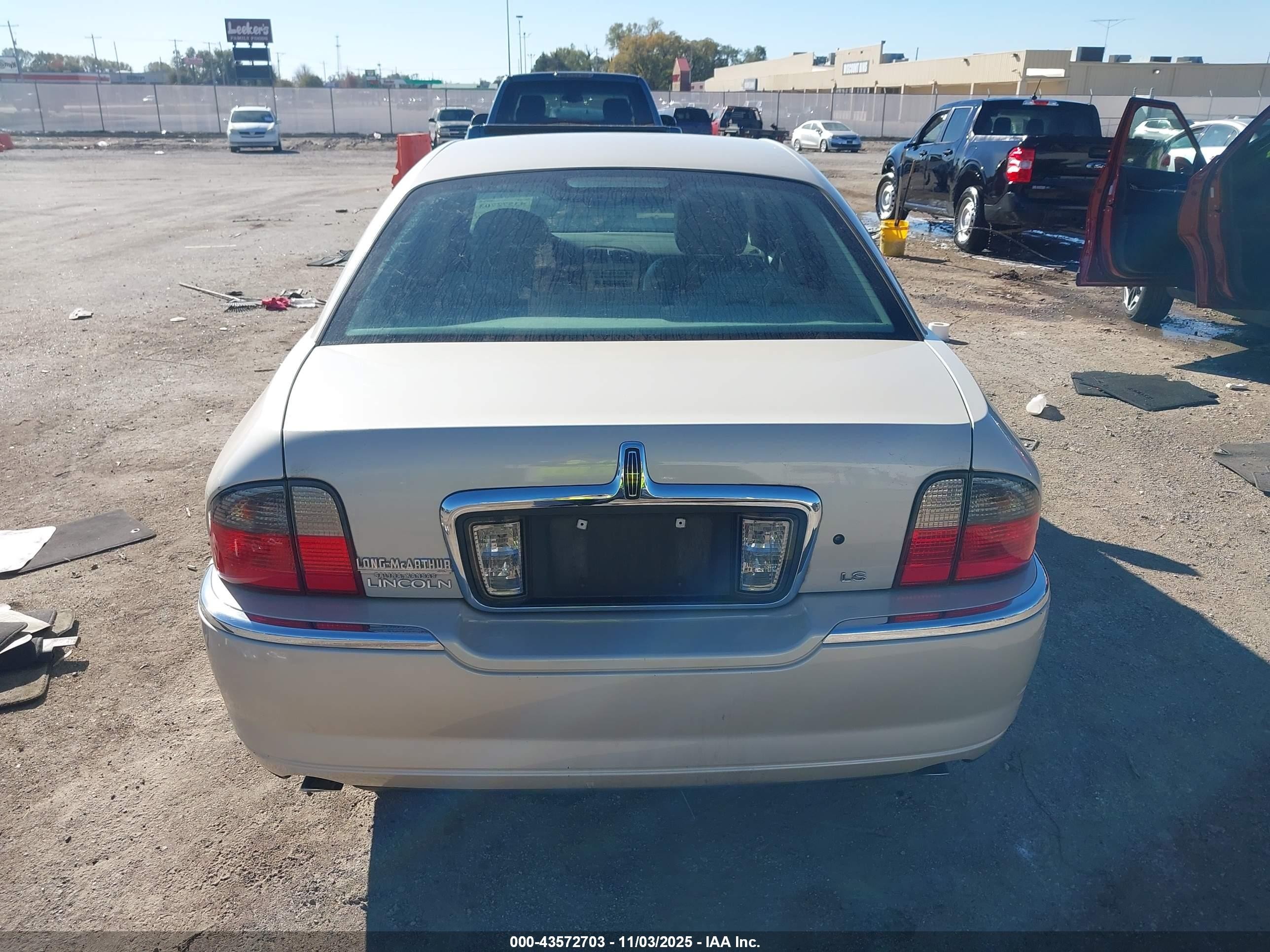 2003 Lincoln Ls V6 Кремовый vin: 1LNHM86S53Y682258