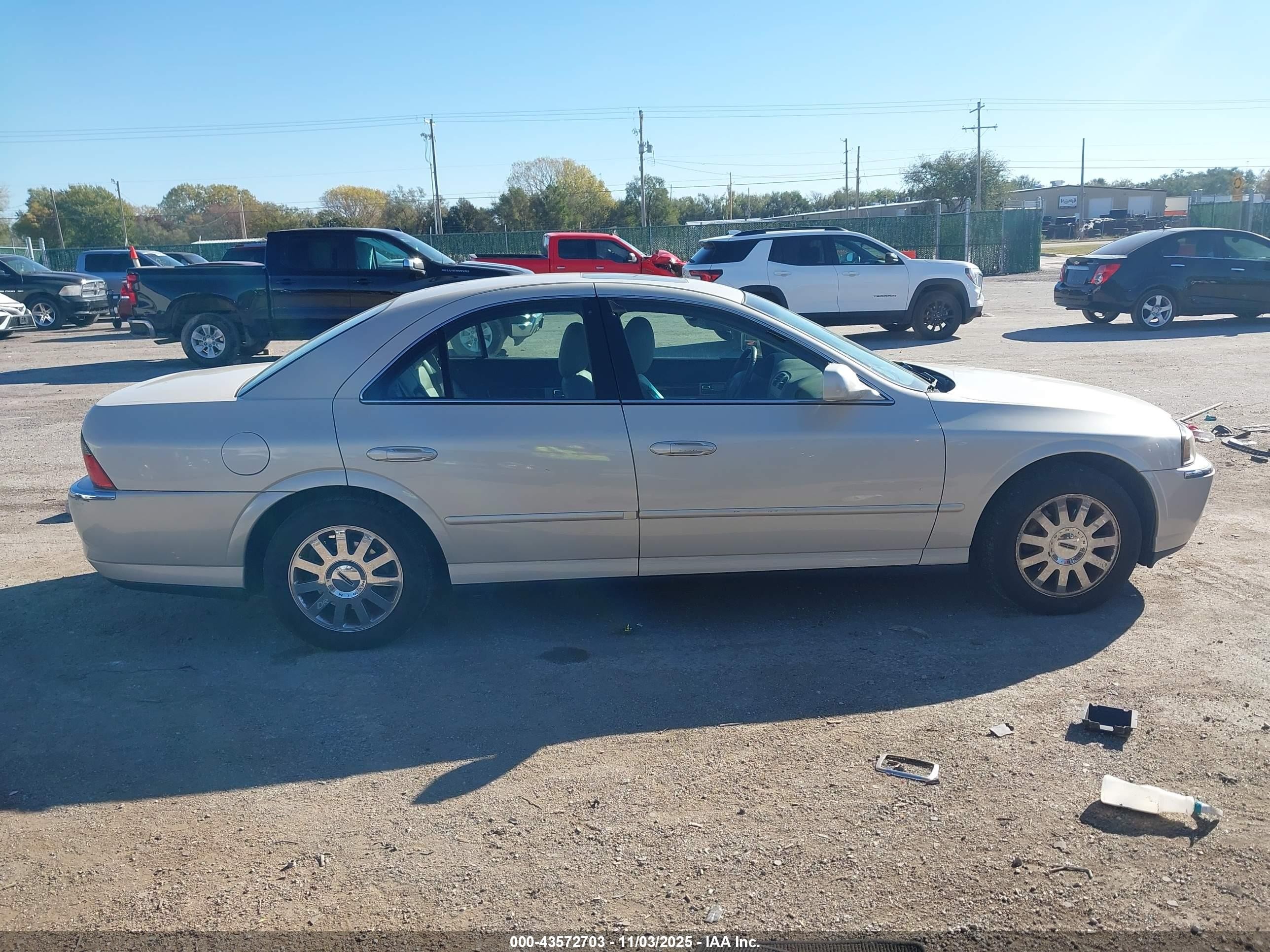 2003 Lincoln Ls V6 Кремовый vin: 1LNHM86S53Y682258