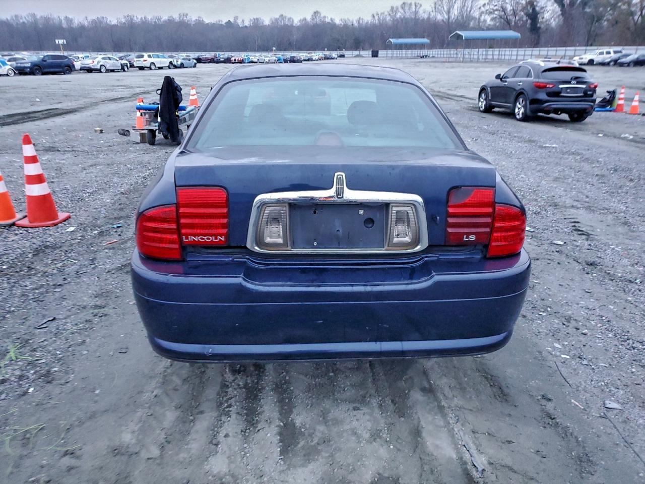 2001 Lincoln Ls Blue vin: 1LNHM86S81Y670781