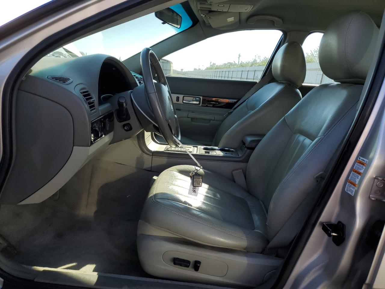 2003 Lincoln Ls Серебряный vin: 1LNHM86S83Y699099