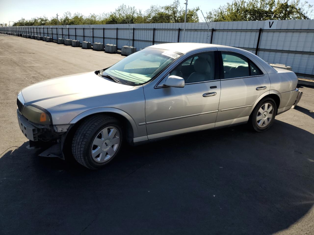 2003 Lincoln Ls Серебряный vin: 1LNHM86S83Y699099