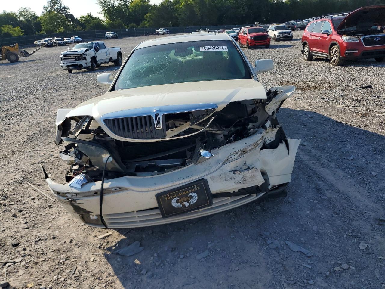 2004 Lincoln Ls White vin: 1LNHM86S84Y686127