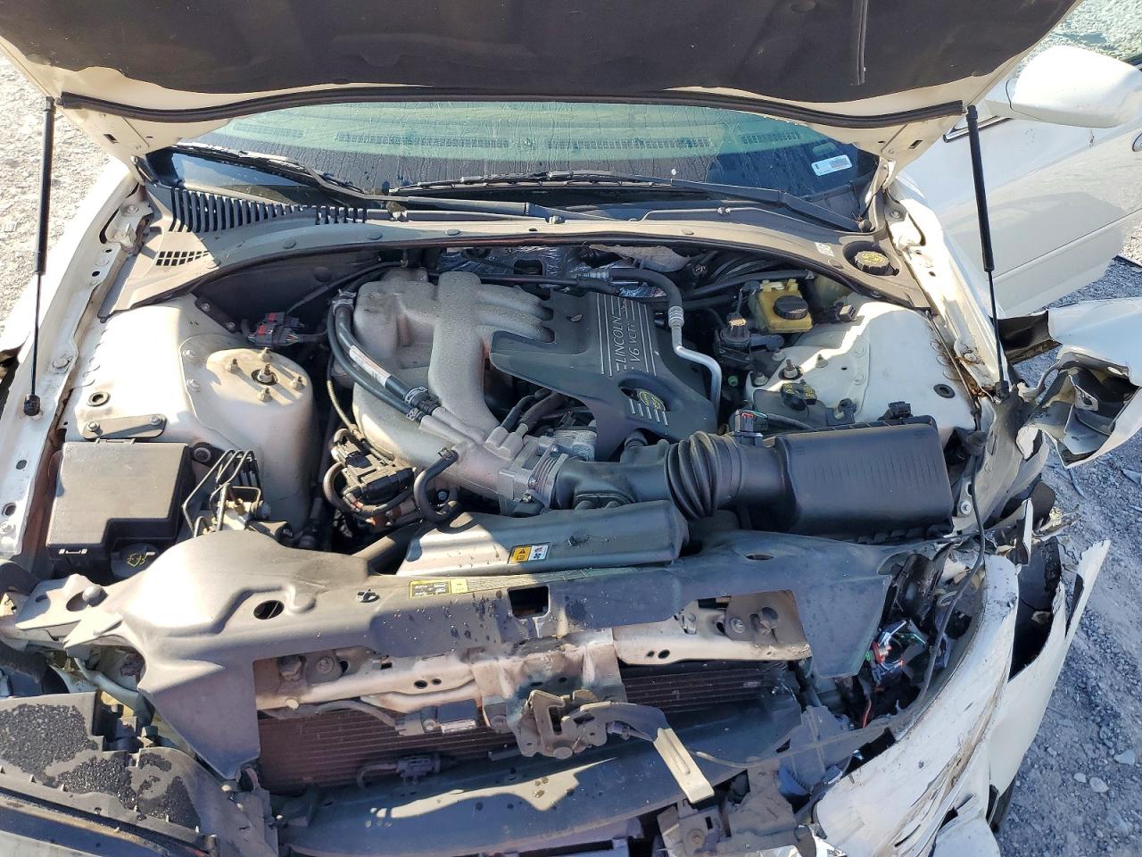 2004 Lincoln Ls White vin: 1LNHM86S84Y686127