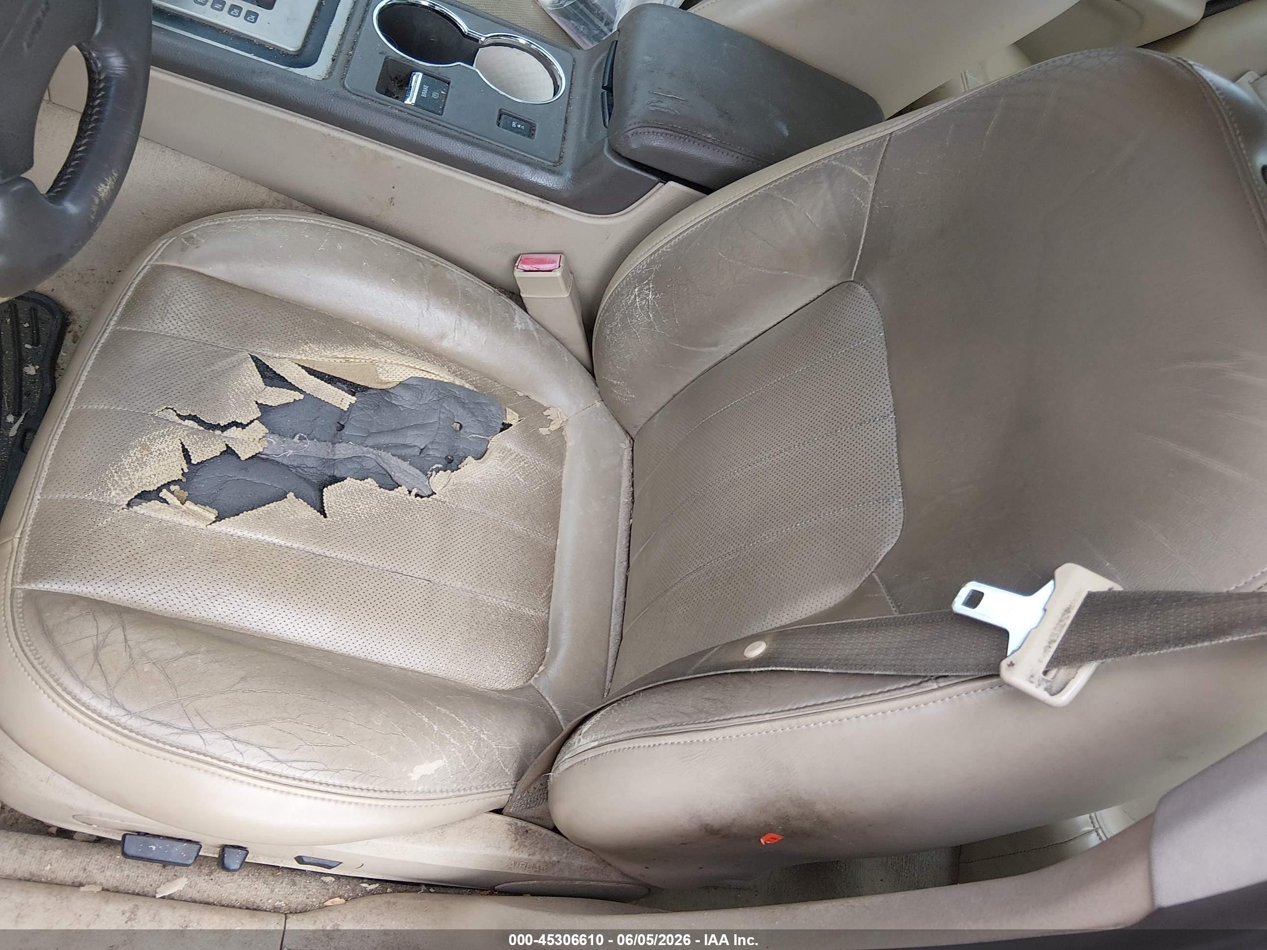 2005 Lincoln Ls V8 Burgundy vin: 1LNHM87A05Y612708