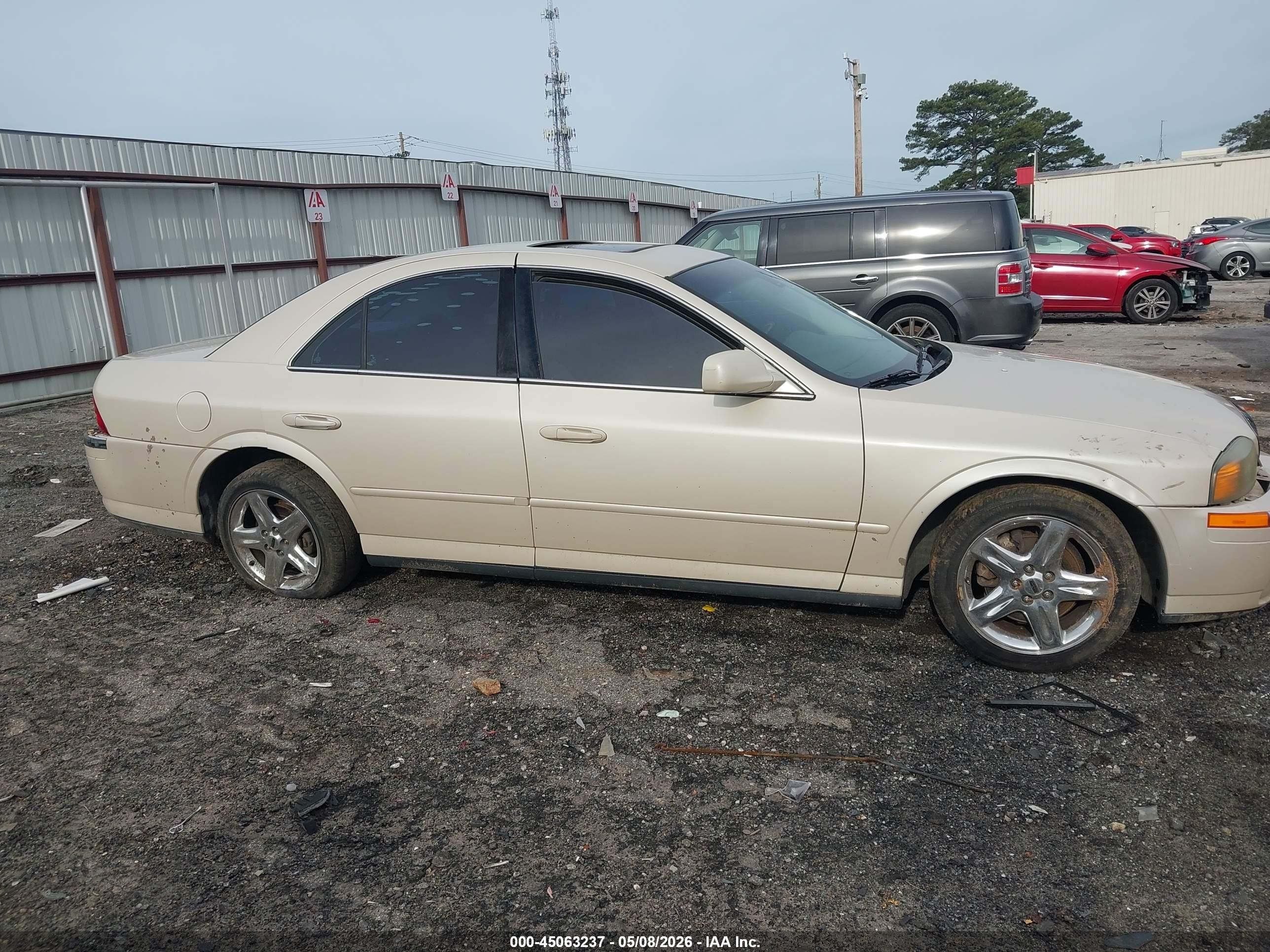 2002 Lincoln Ls V8 Auto Tan vin: 1LNHM87A22Y713311