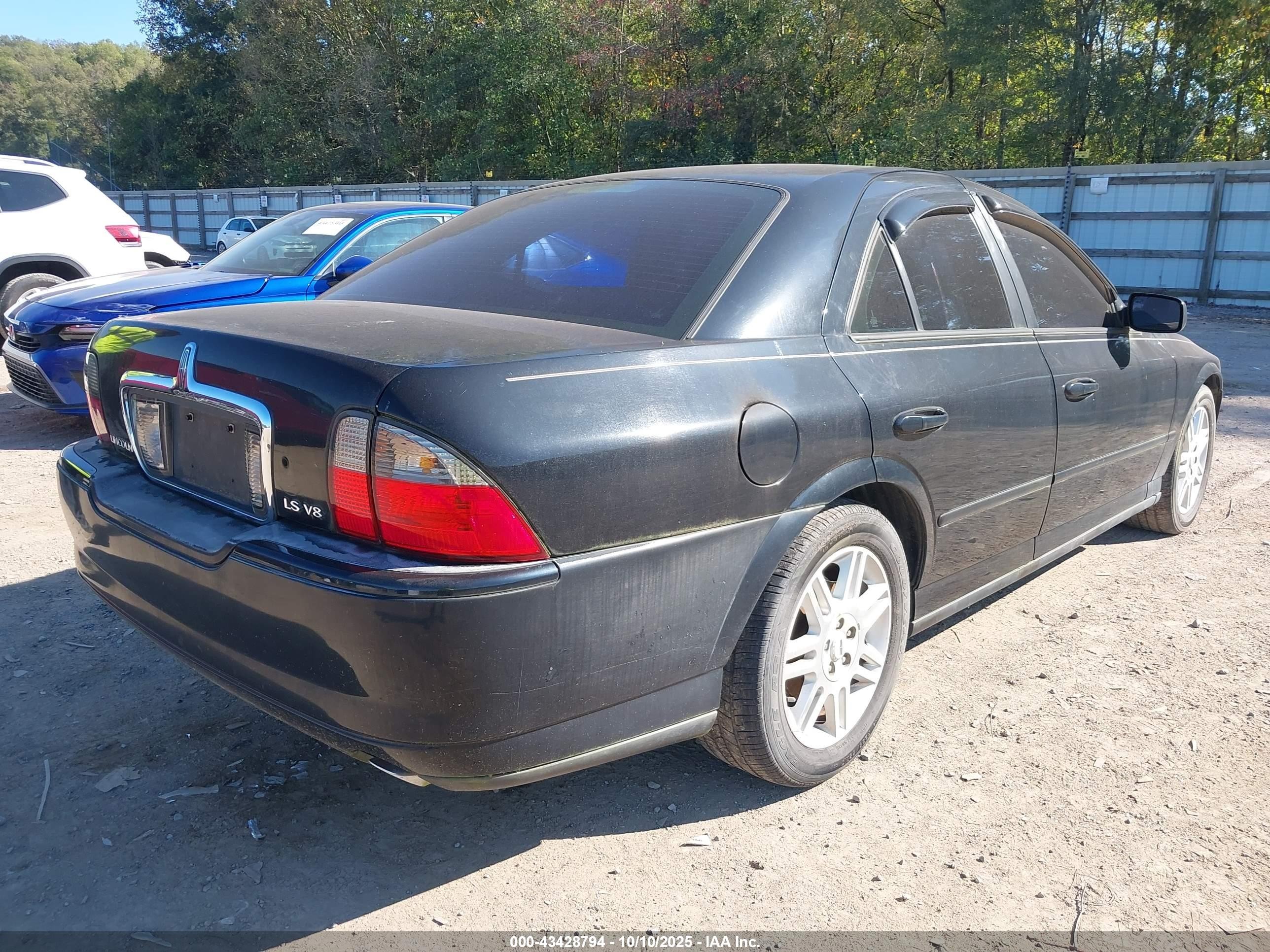 2003 Lincoln Ls V8 Черный vin: 1LNHM87A33Y680837