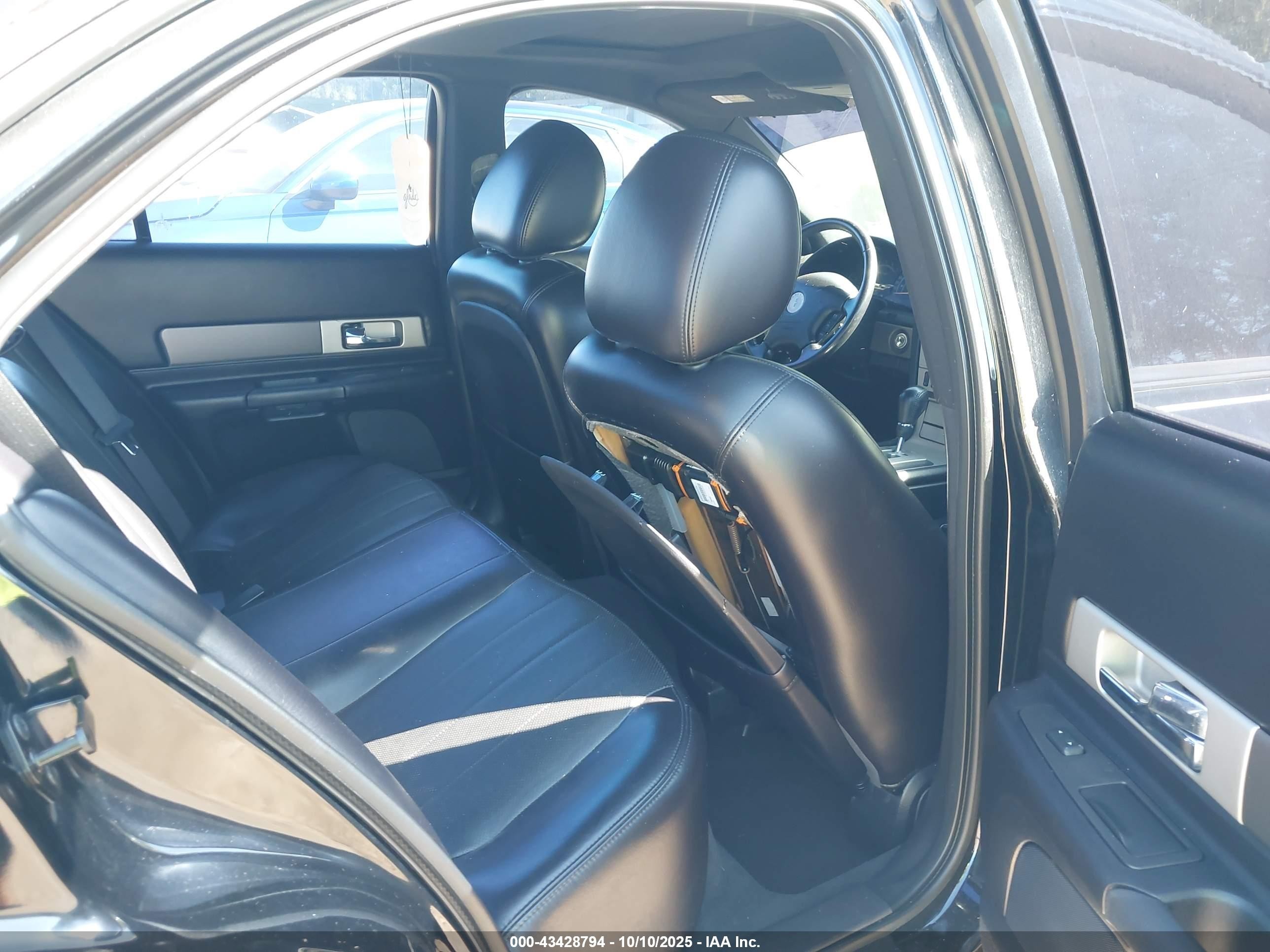 2003 Lincoln Ls V8 Черный vin: 1LNHM87A33Y680837