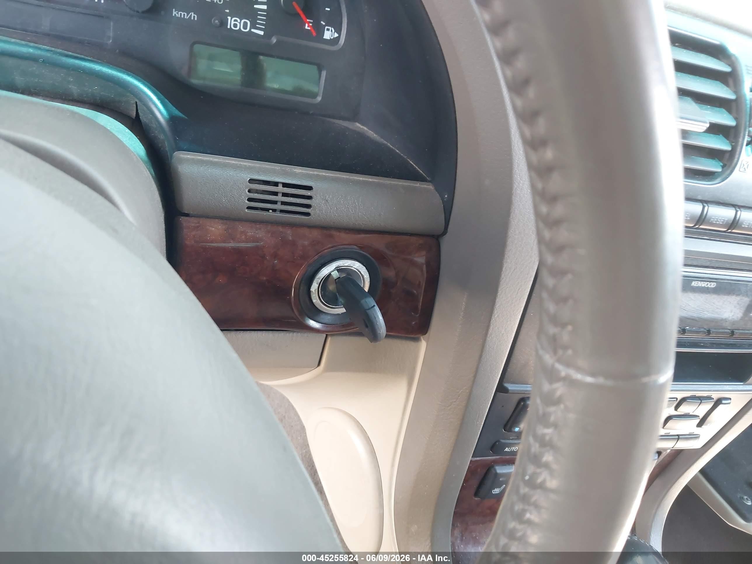2001 Lincoln Ls V8 Auto White vin: 1LNHM87A41Y605030