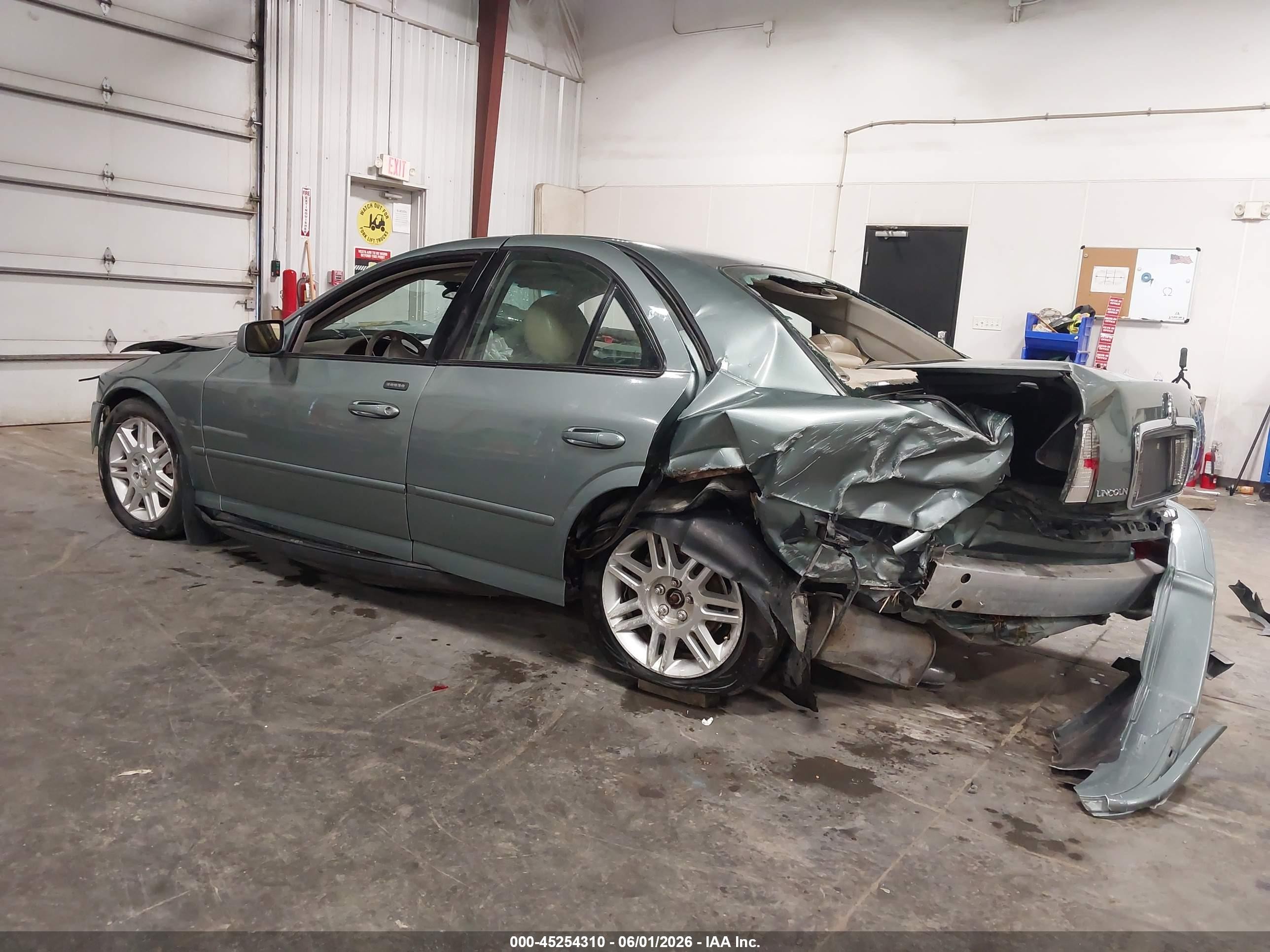 2005 Lincoln Ls V8 Blue vin: 1LNHM87A45Y669235