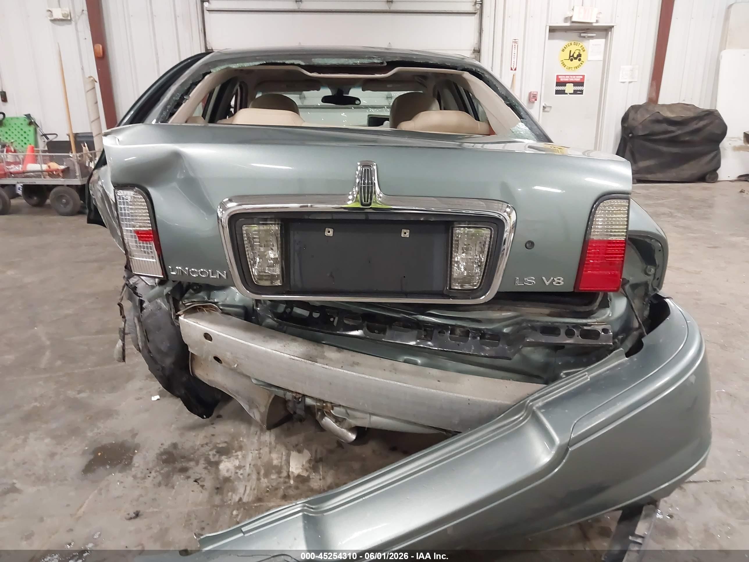 2005 Lincoln Ls V8 Blue vin: 1LNHM87A45Y669235