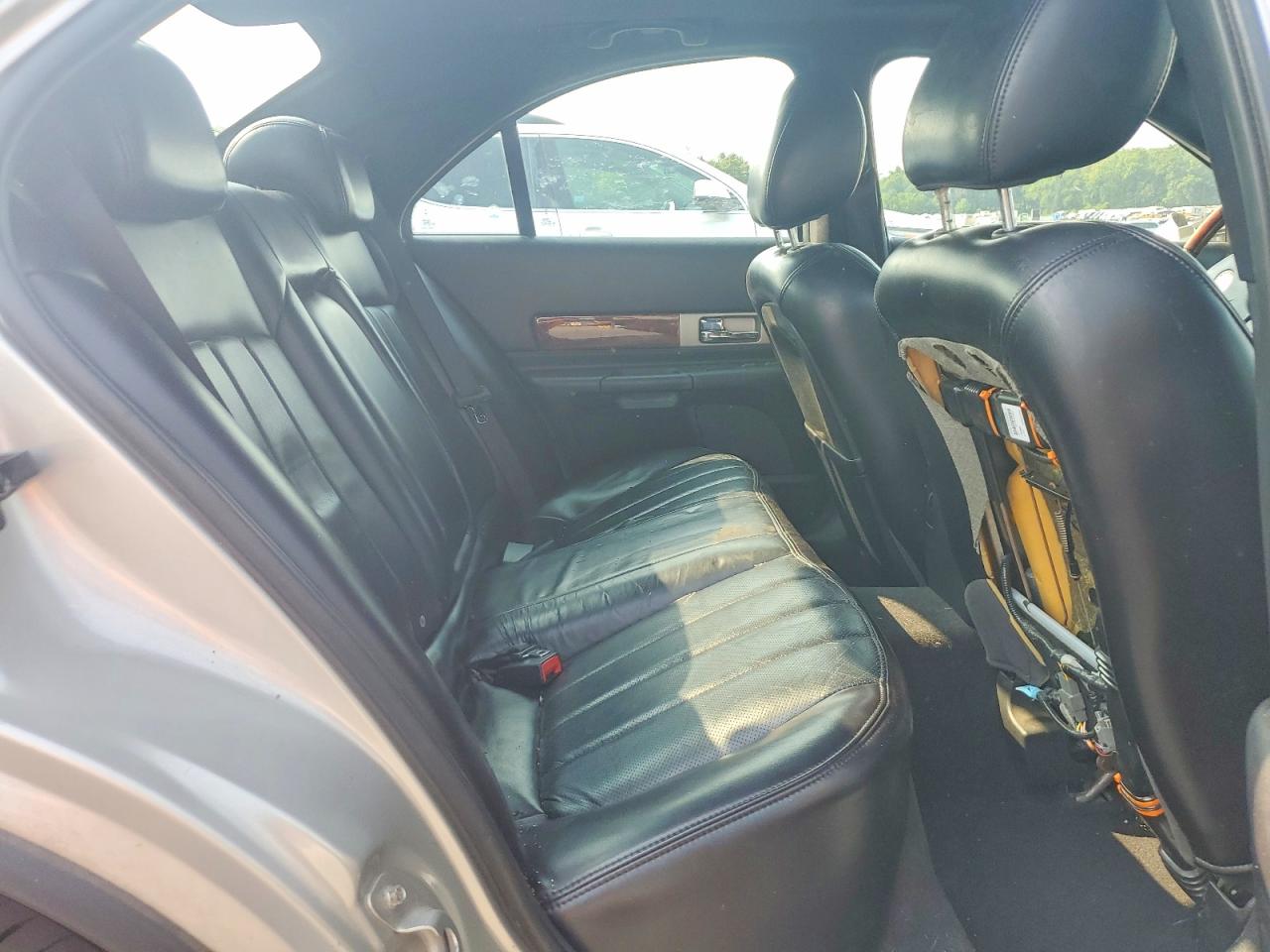 2004 Lincoln Ls Silver vin: 1LNHM87A84Y608498