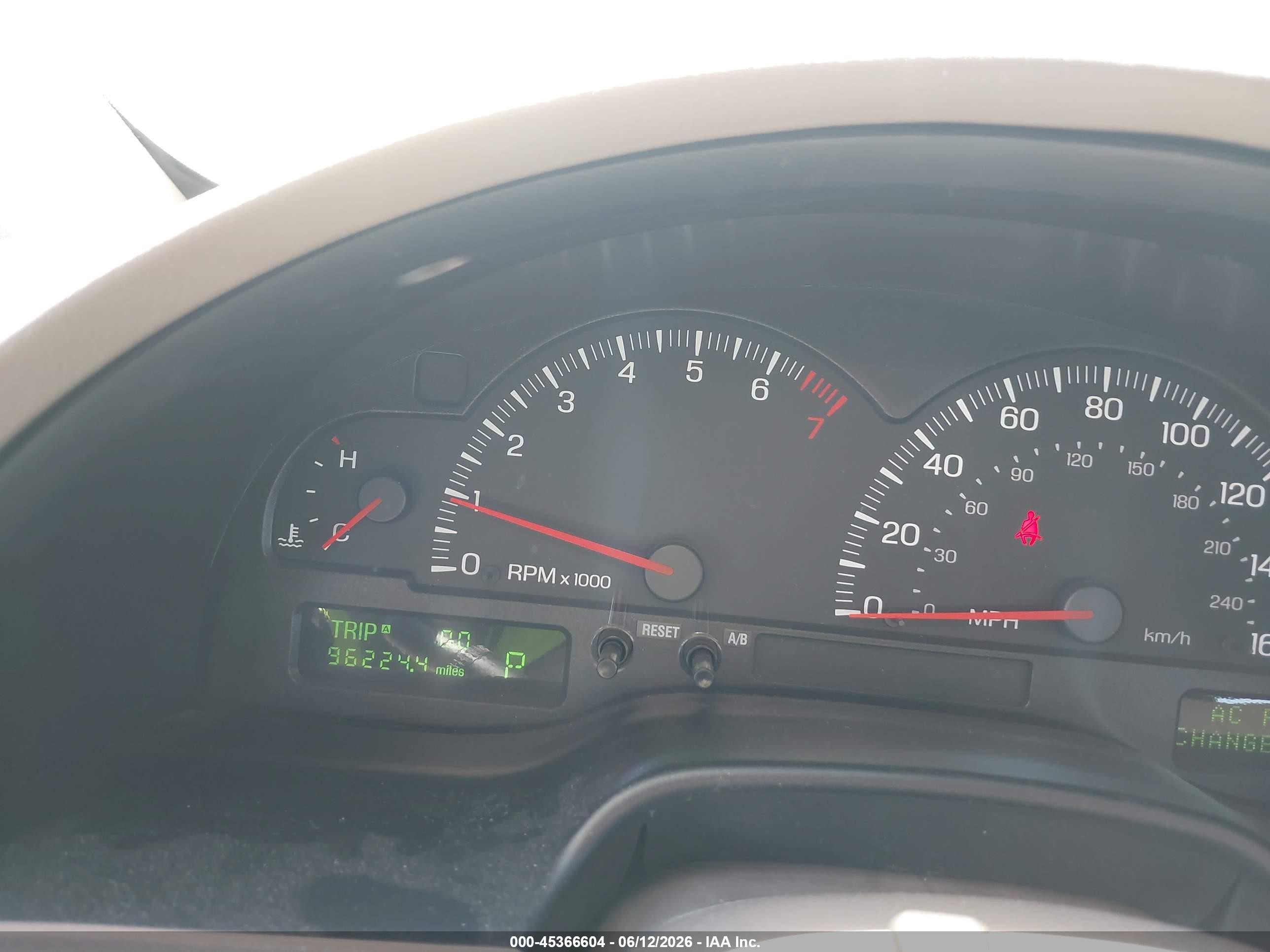 2002 Lincoln Ls V8 Auto Cream vin: 1LNHM87A92Y707330