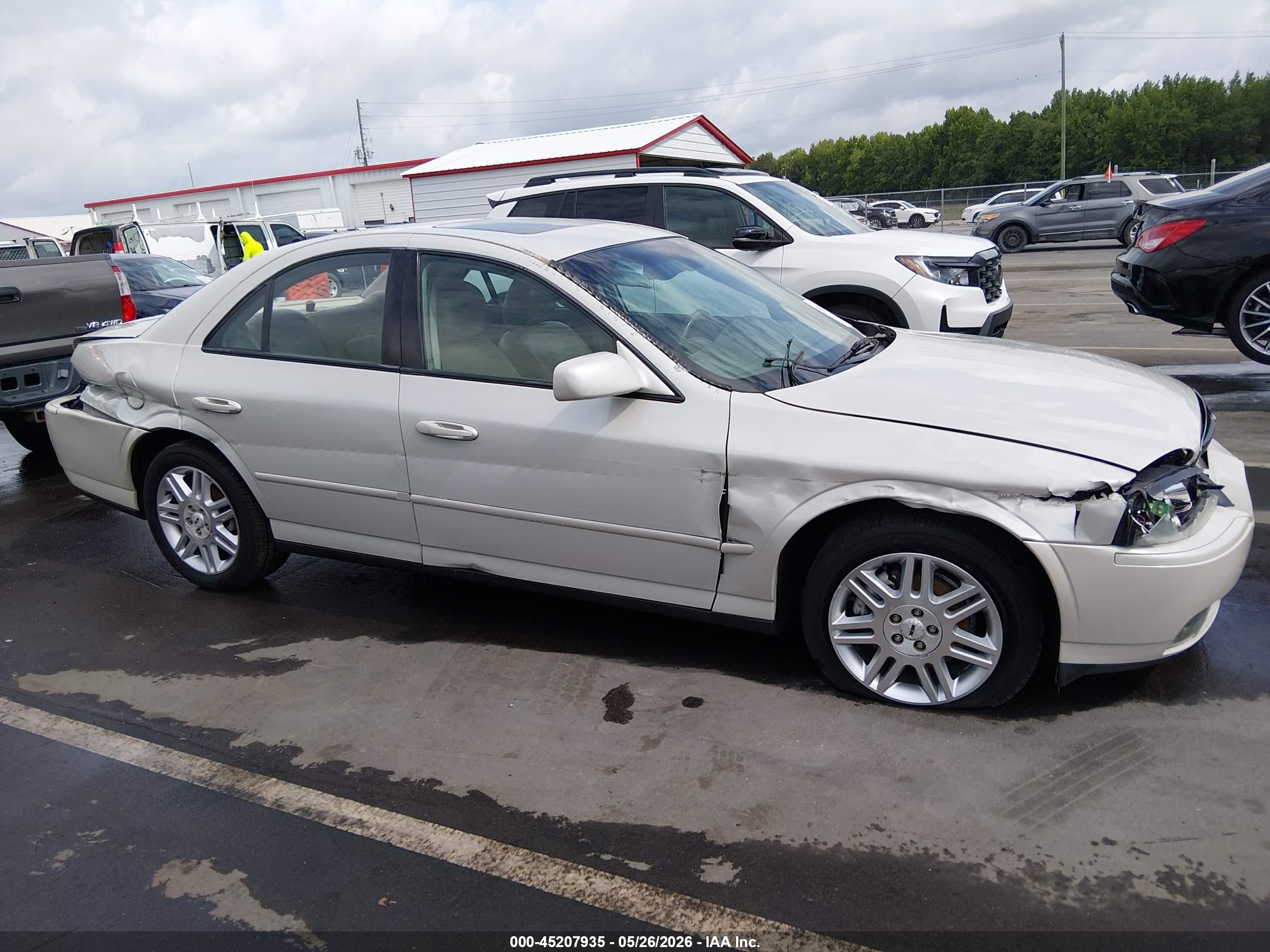 2005 Lincoln Ls V8 White vin: 1LNHM87AX5Y668025