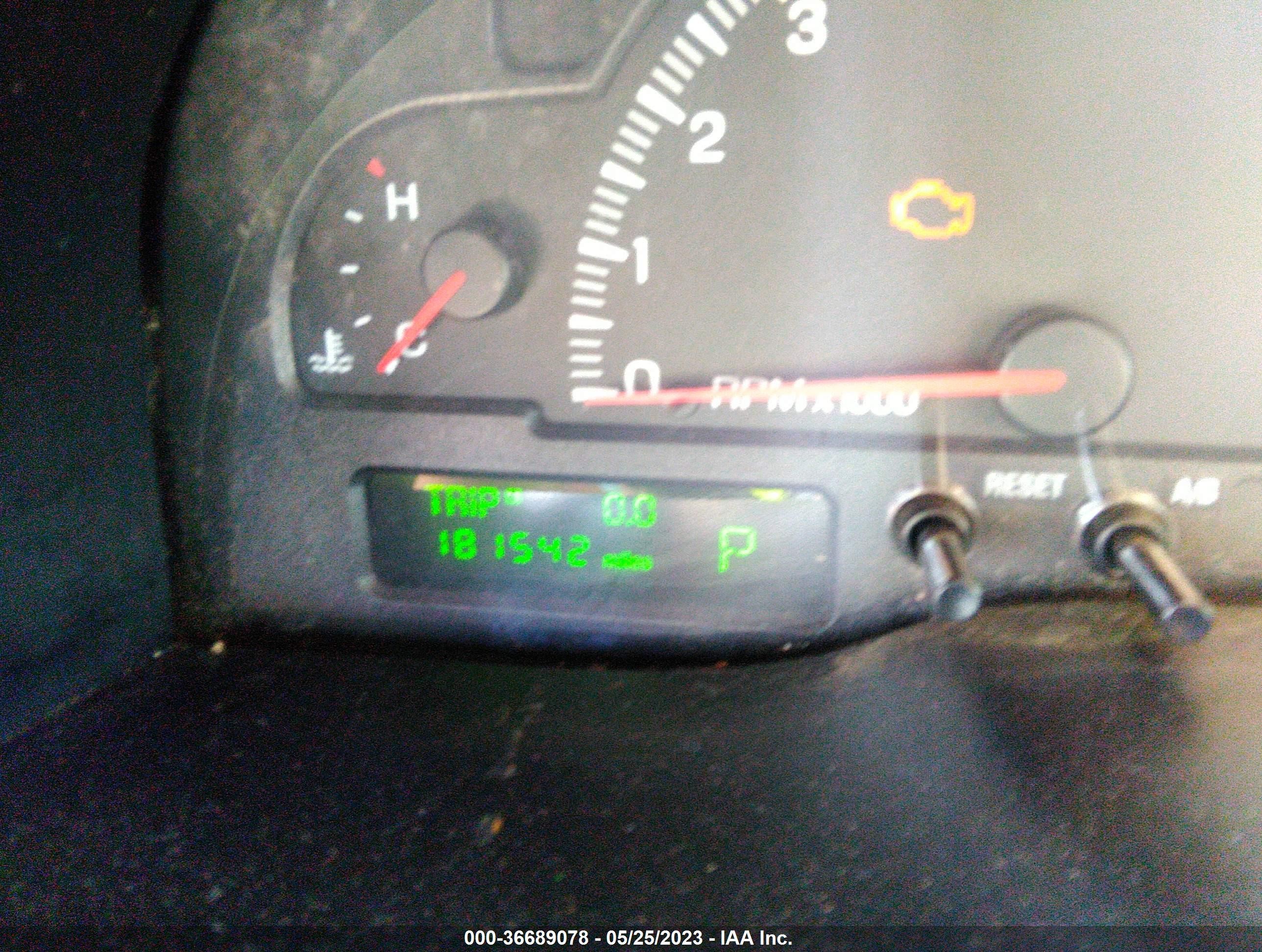 2000 Lincoln Ls V8 Auto White vin: 1LNHM87AXYY910378