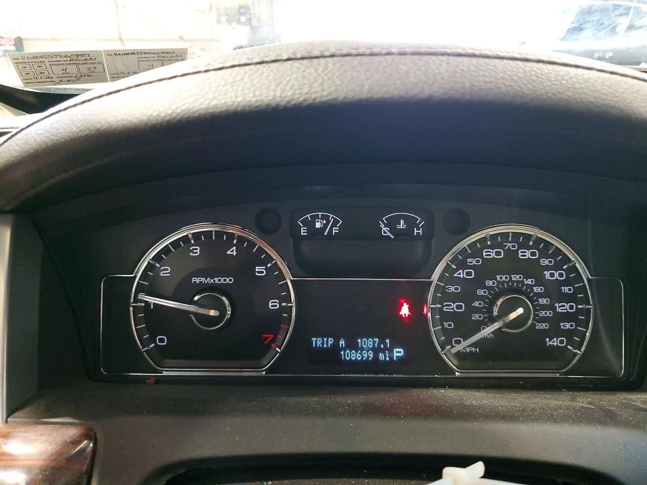 2009 Lincoln Mks White vin: 1LNHM93R19G609507