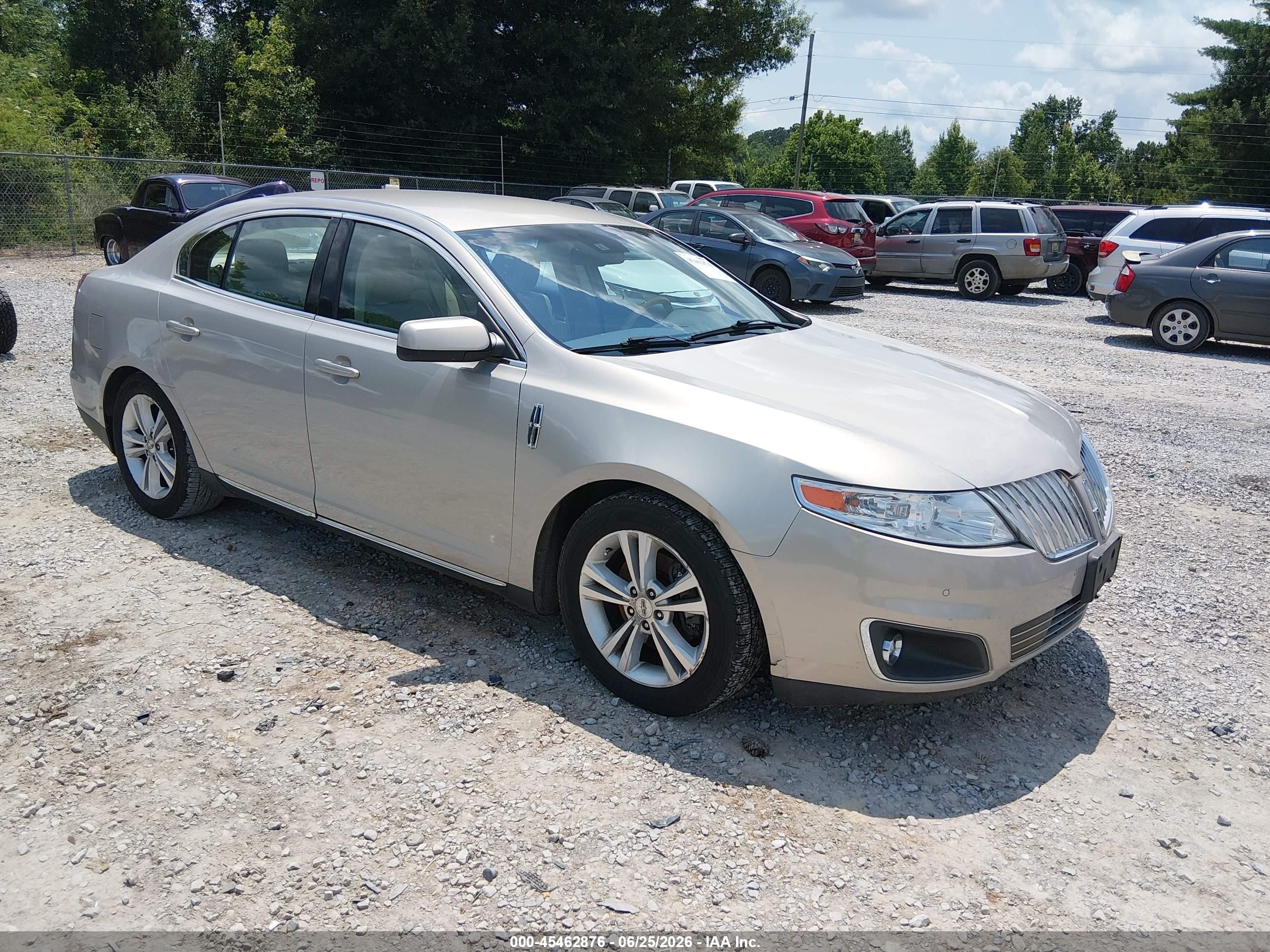 2009 Lincoln Mks   Gold vin: 1LNHM93R19G614836