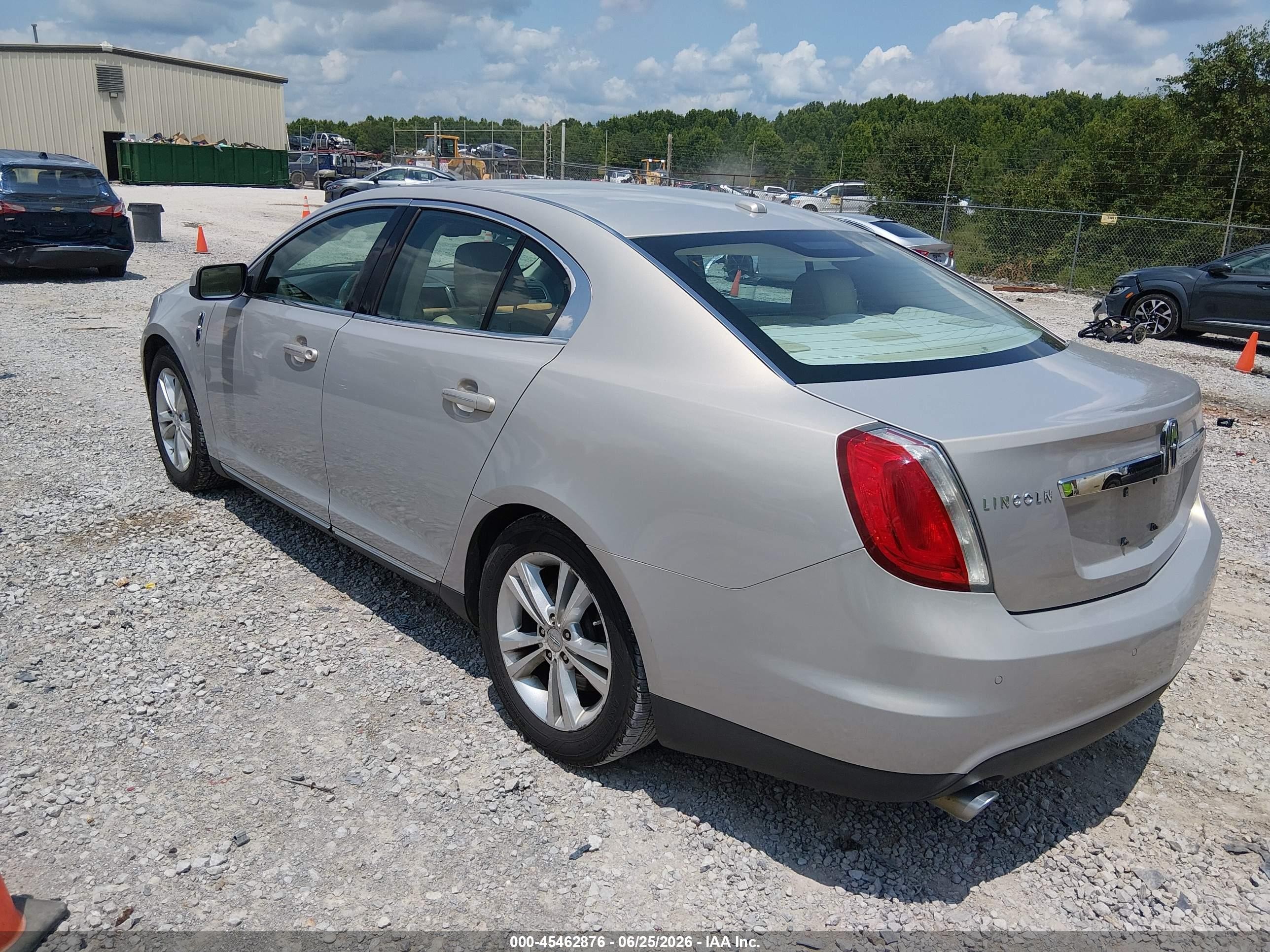 2009 Lincoln Mks   Gold vin: 1LNHM93R19G614836