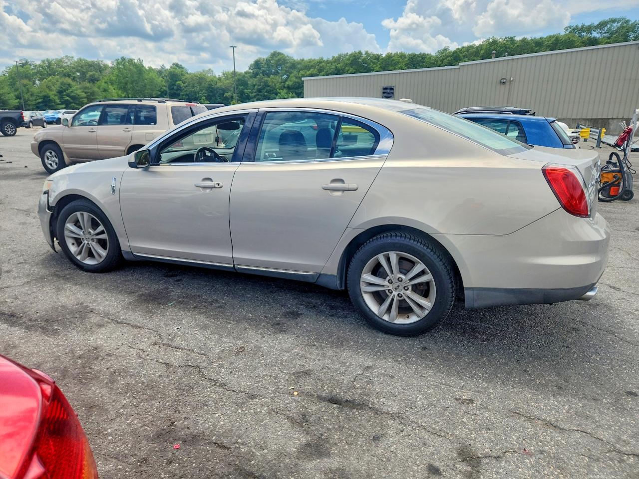 2009 Lincoln Mks Silver vin: 1LNHM93R39G609024
