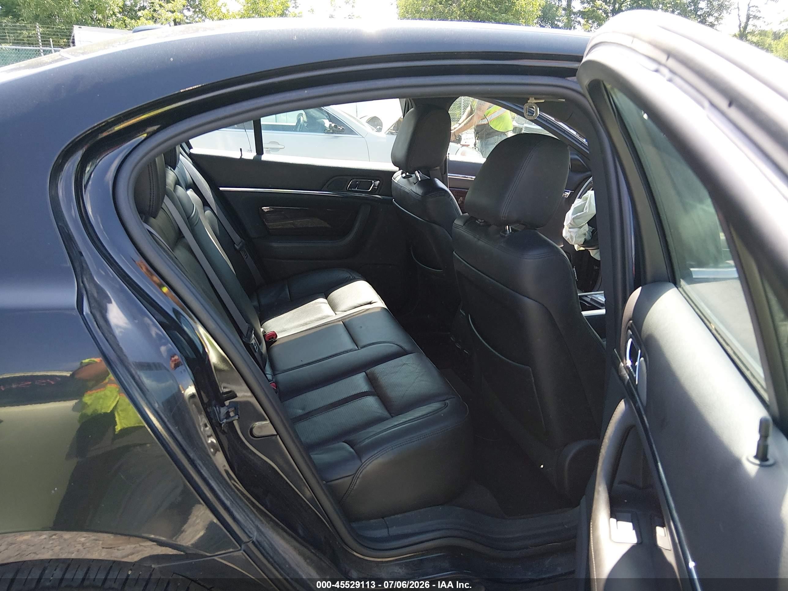 2009 Lincoln Mks   Черный vin: 1LNHM93R39G622212