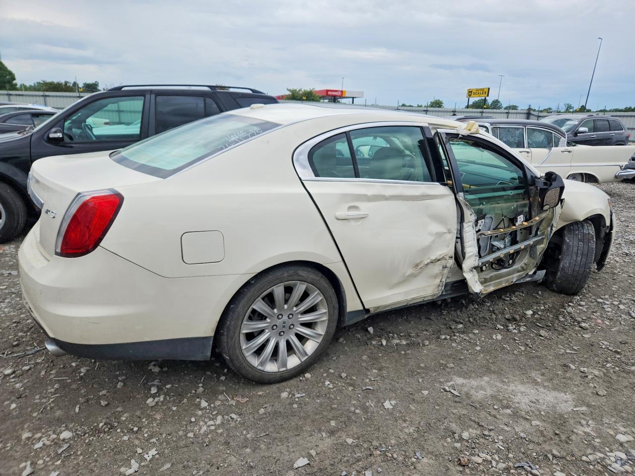 2009 Lincoln Mks White vin: 1LNHM93R39G627149