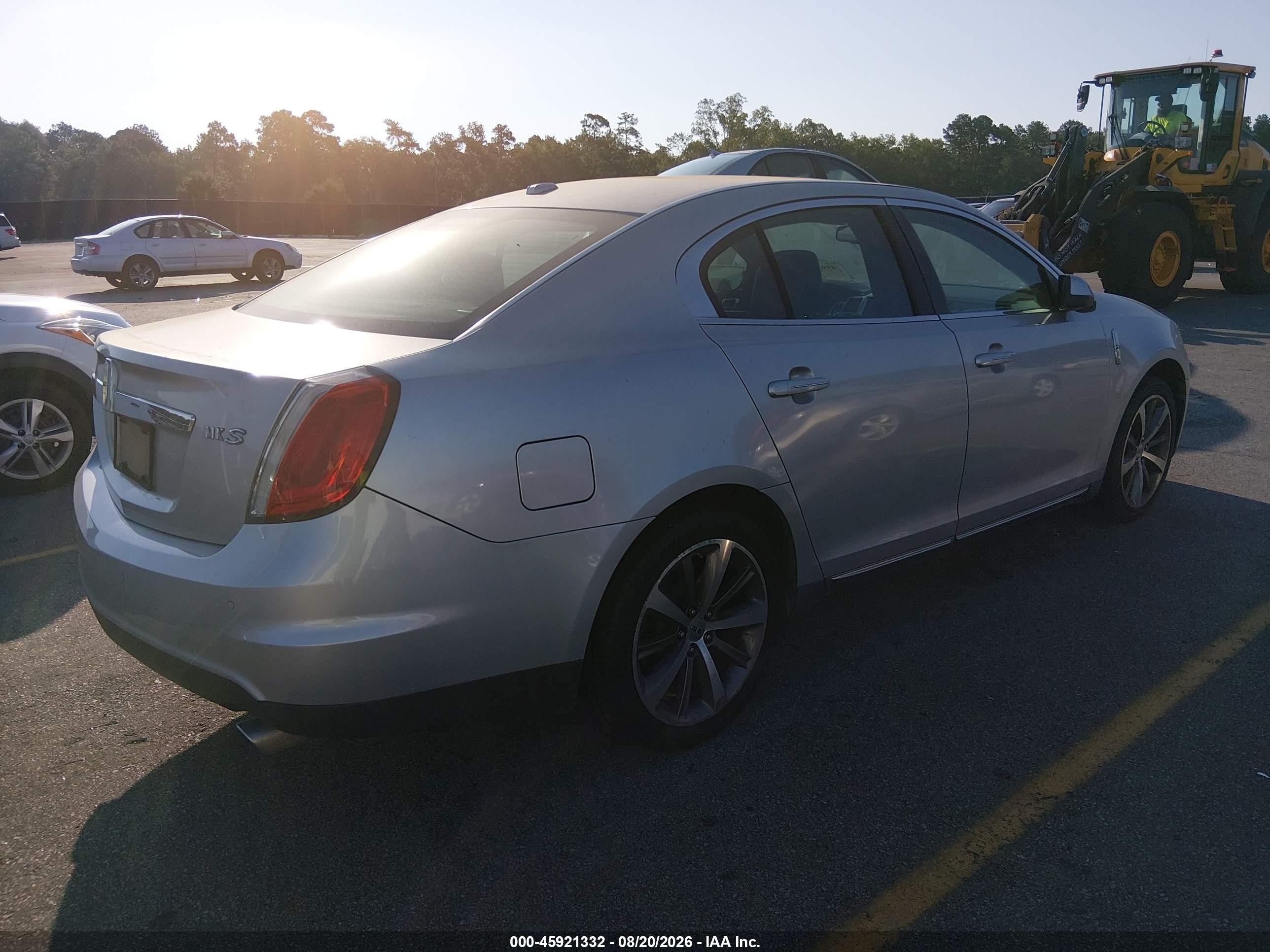 2009 Lincoln Mks   Silver vin: 1LNHM93R49G611316
