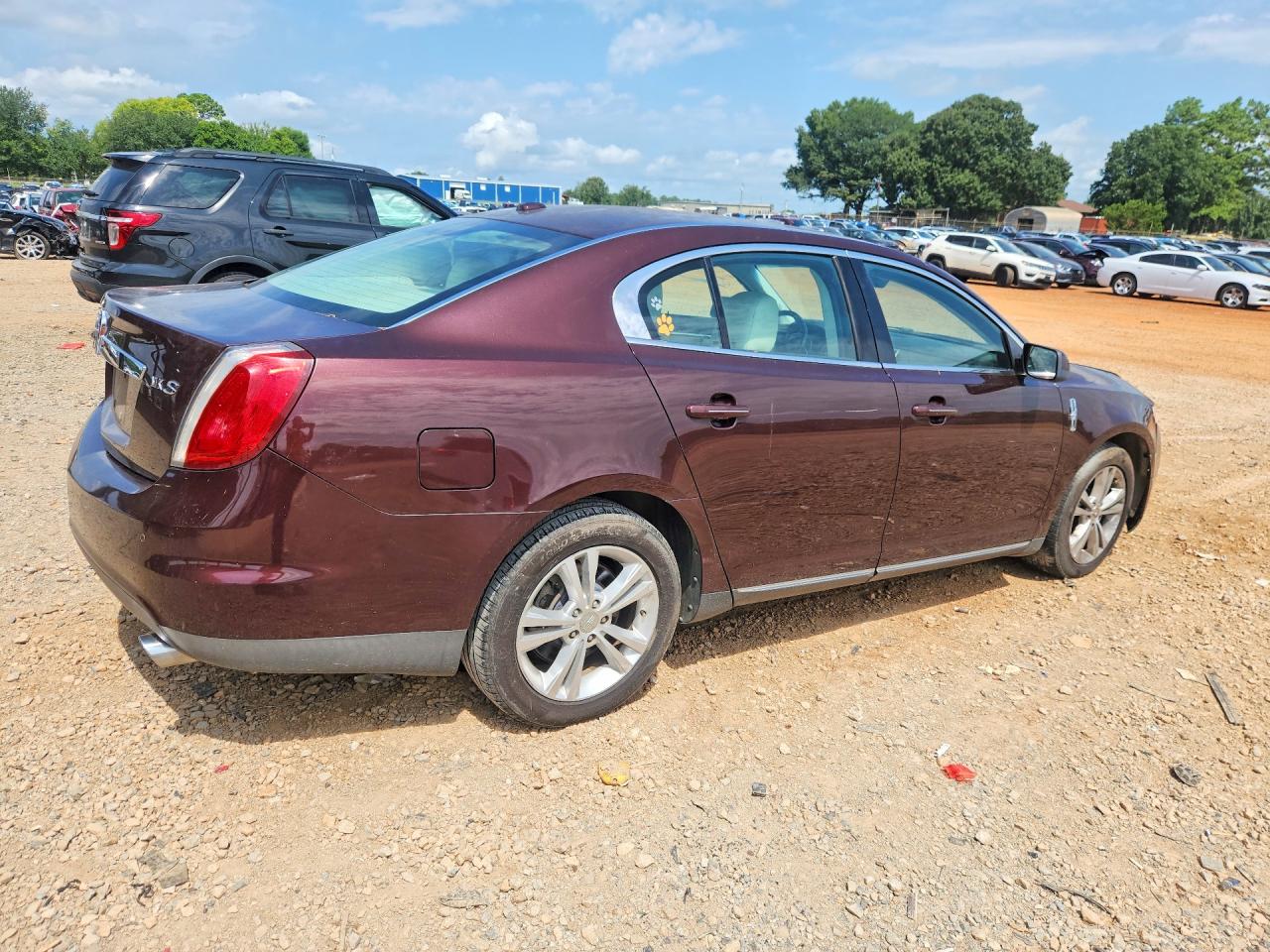 2009 Lincoln Mks Burgundy vin: 1LNHM93R69G605100