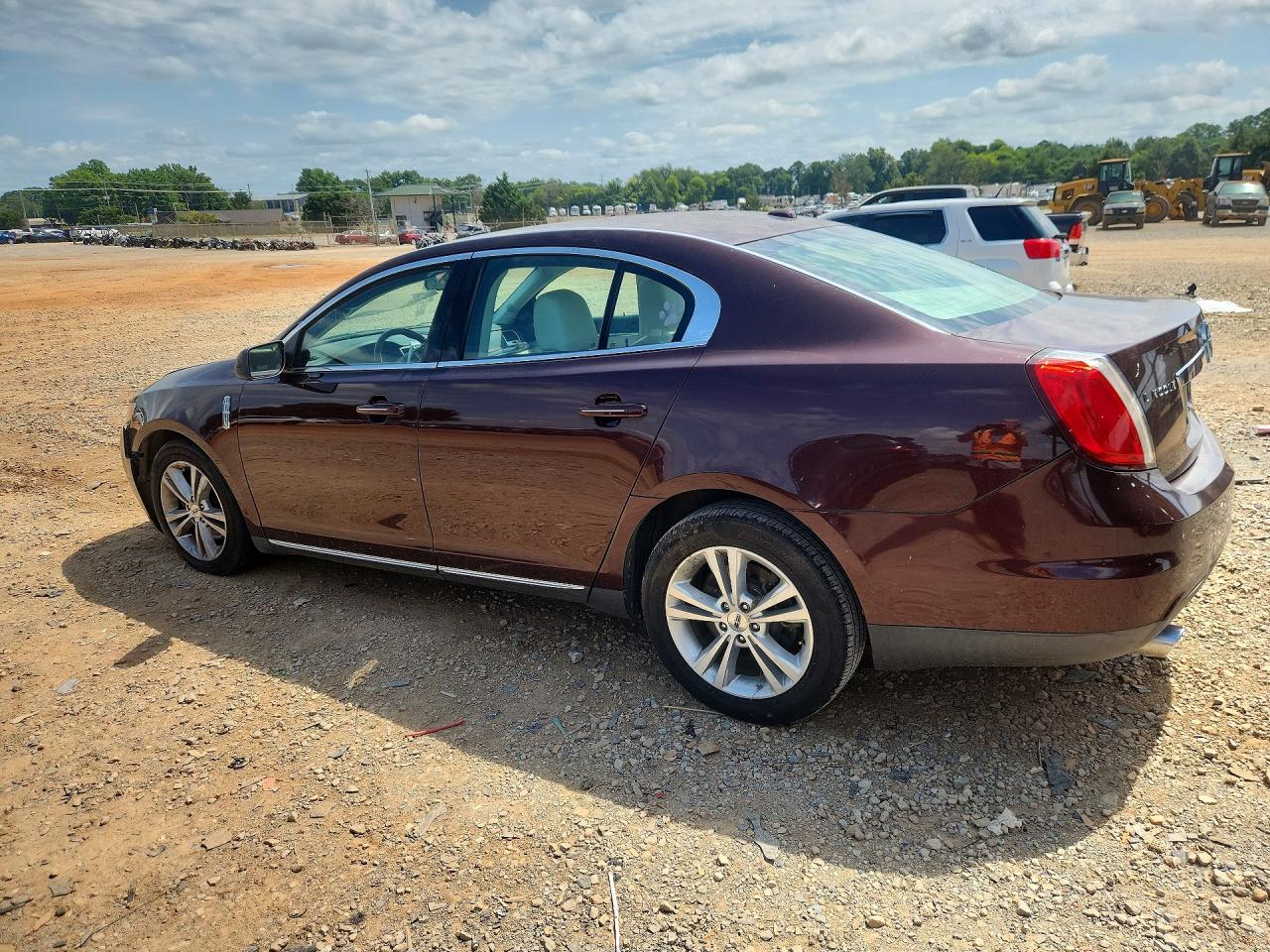 2009 Lincoln Mks Burgundy vin: 1LNHM93R69G605100