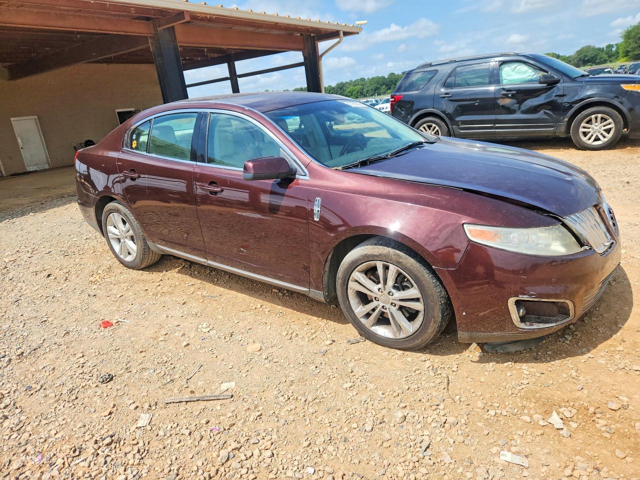 2009 Lincoln Mks Burgundy vin: 1LNHM93R69G605100