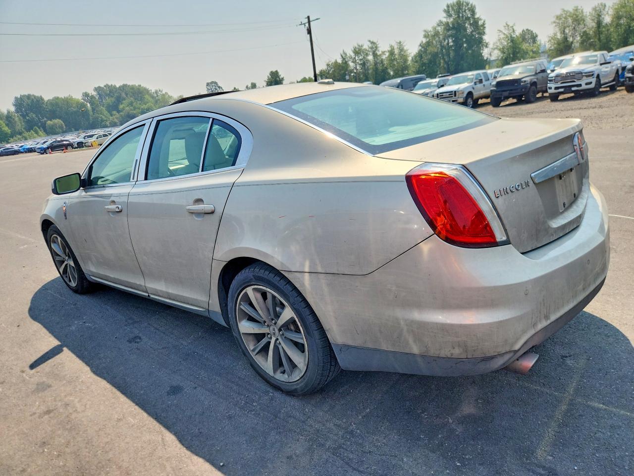 2009 Lincoln Mks Silver vin: 1LNHM93R69G606540