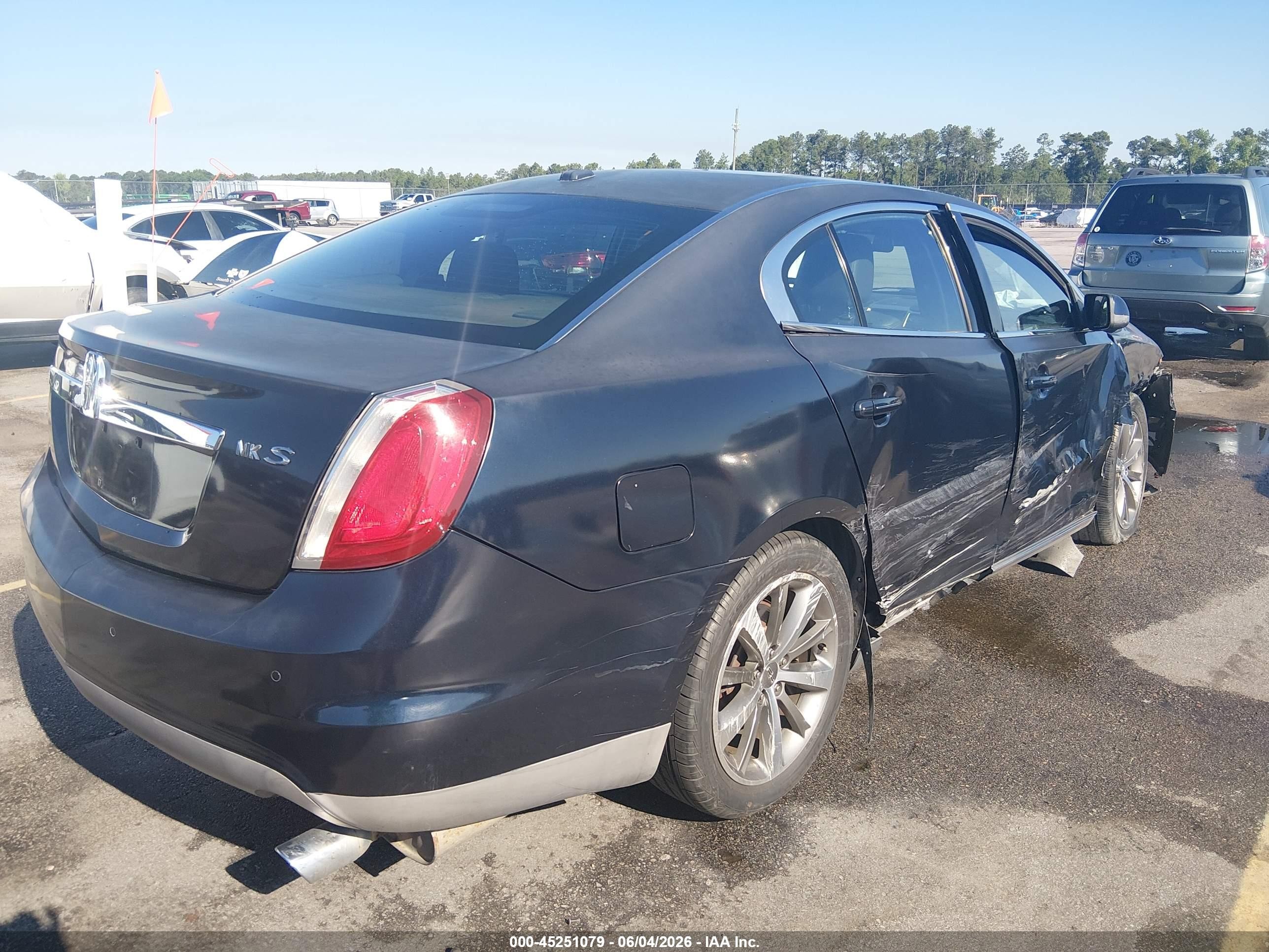 2009 Lincoln Mks   Gray vin: 1LNHM93R79G606837
