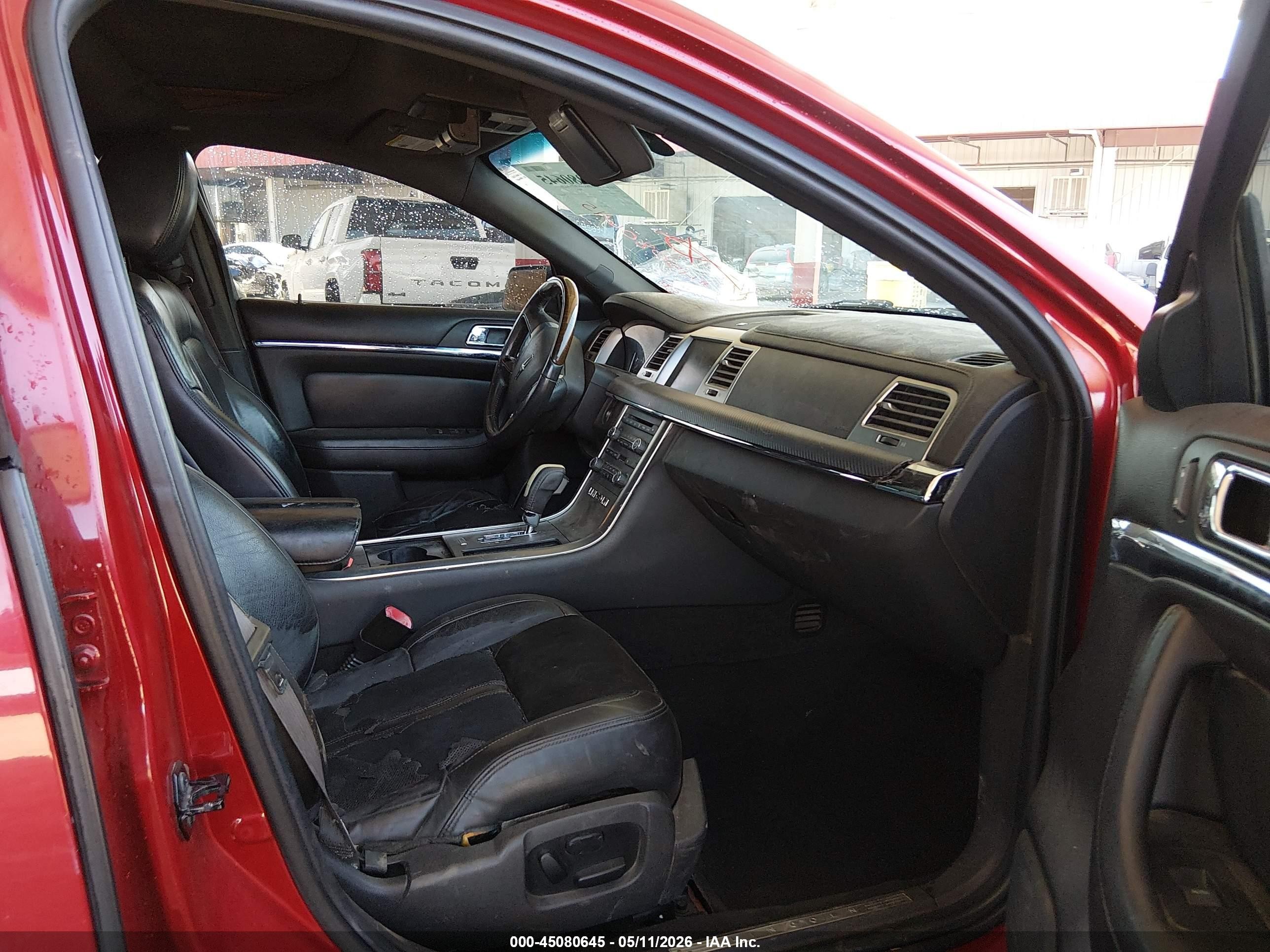 2009 Lincoln Mks   Maroon vin: 1LNHM93R79G611567