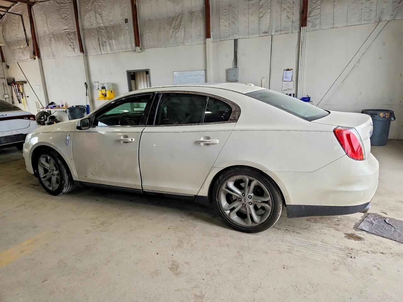 2009 Lincoln Mks White vin: 1LNHM93R79G623282