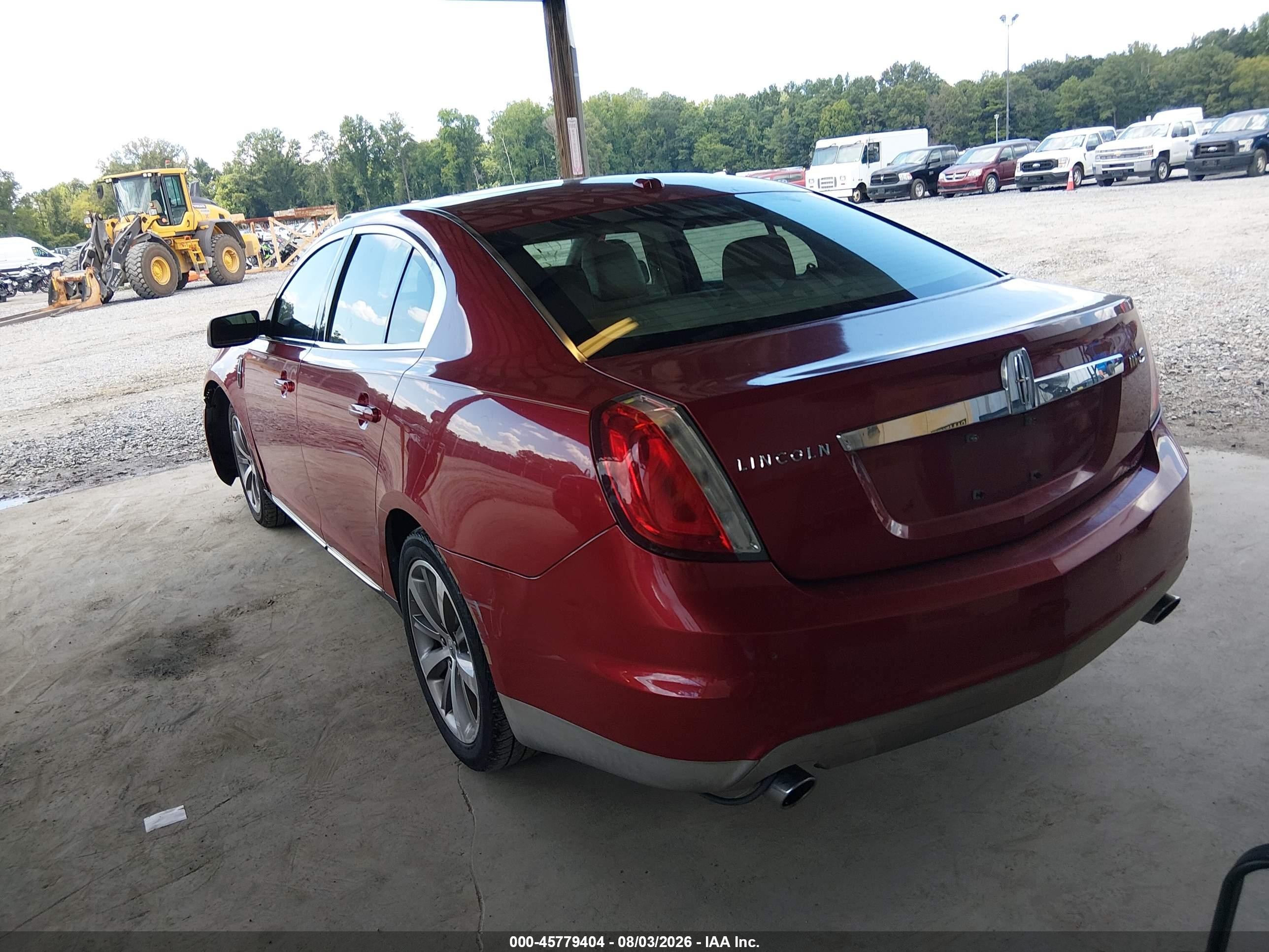 2009 Lincoln Mks   Red vin: 1LNHM93R79G624657