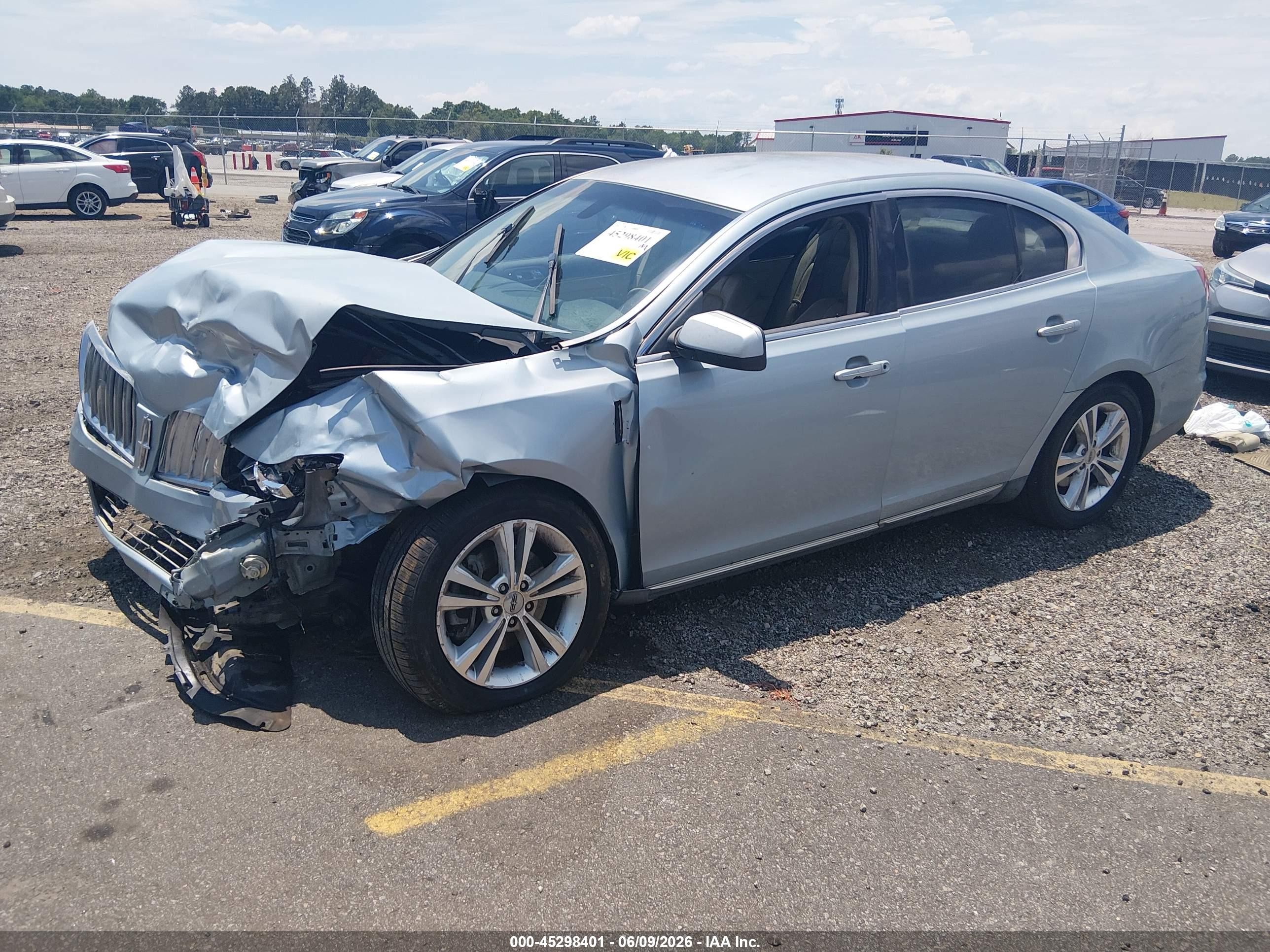 2009 Lincoln Mks   Gray vin: 1LNHM93R89G603137