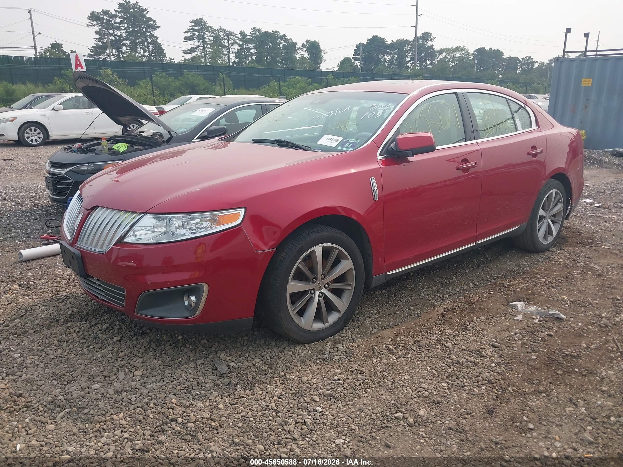 2009 Lincoln Mks   Red vin: 1LNHM93R99G603504