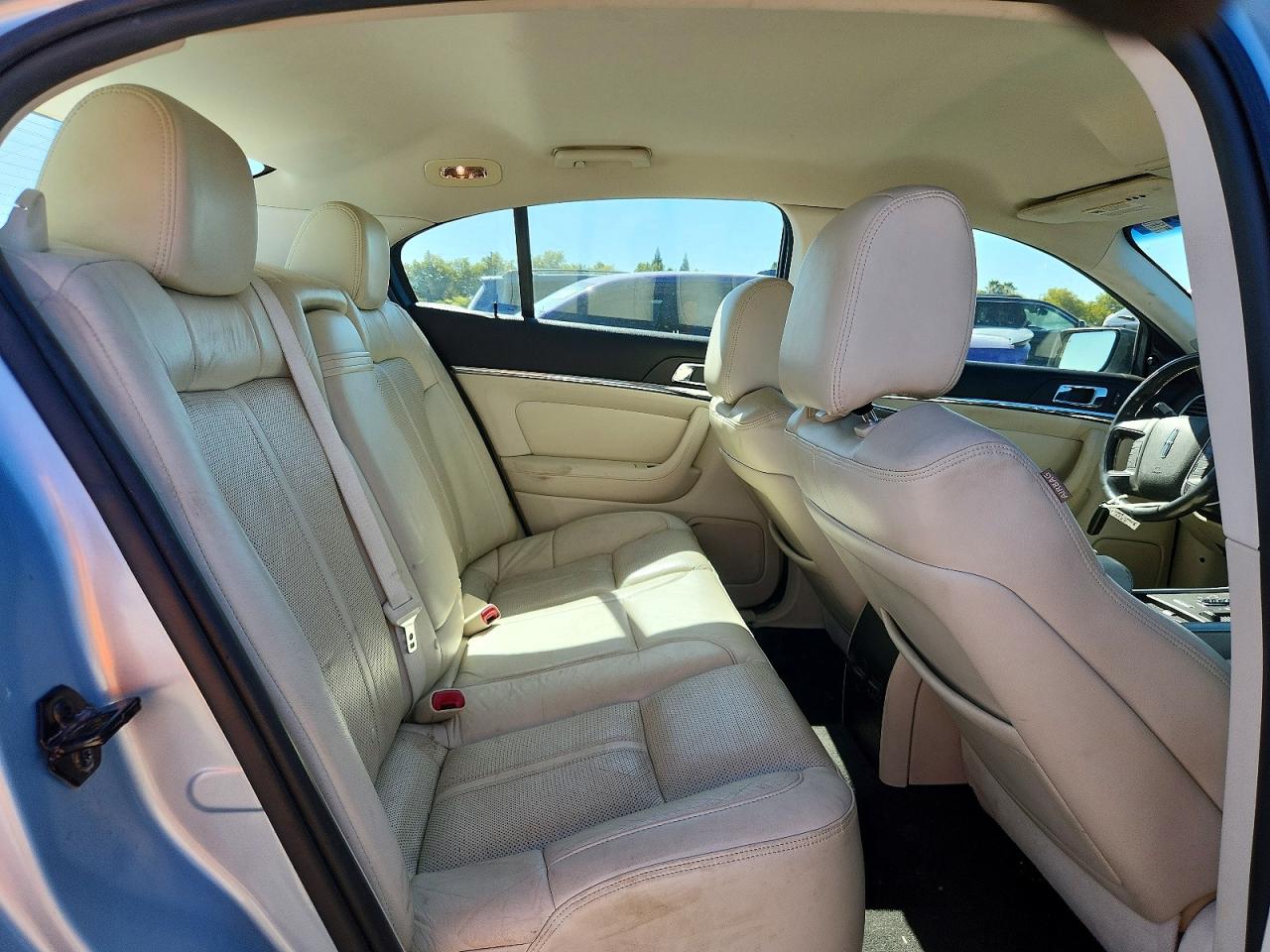 2009 Lincoln Mks Blue vin: 1LNHM93R99G612011