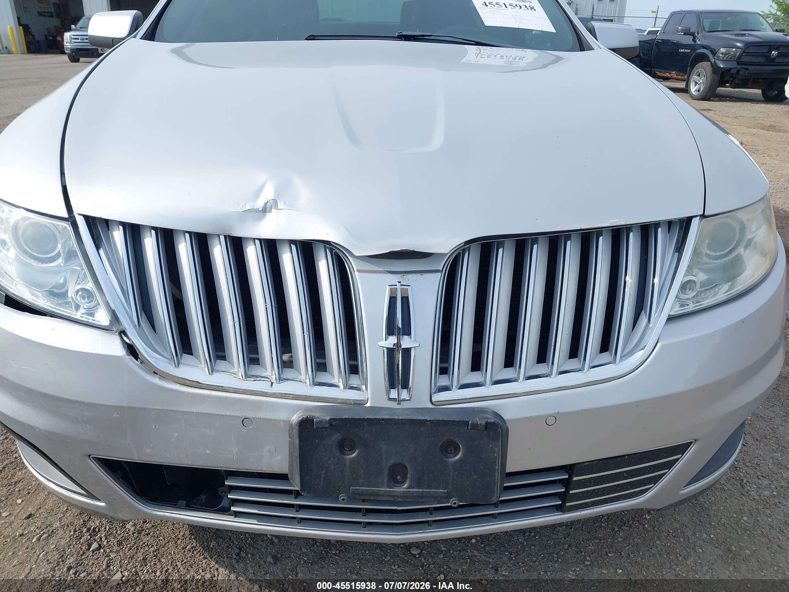 2009 Lincoln Mks   Silver vin: 1LNHM93R99G615264